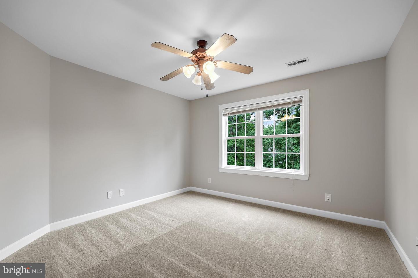 63 TOWN AND COUNTRY DR, FREDERICKSBURG, Virginia 22405, 4 Bedrooms Bedrooms, ,3 BathroomsBathrooms,Residential,For sale,63 TOWN AND COUNTRY DR,VAST2037610 MLS # VAST2037610