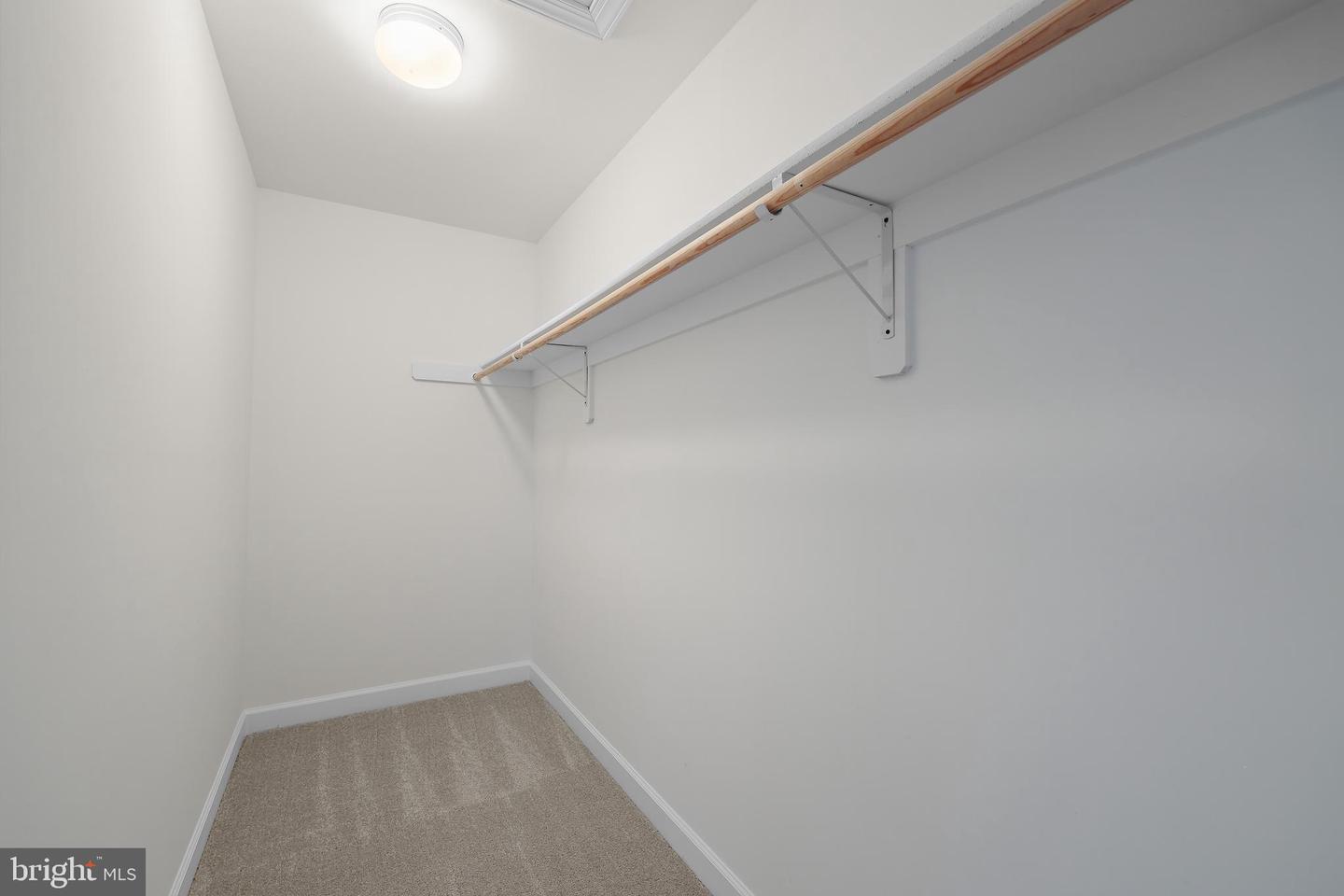 63 TOWN AND COUNTRY DR, FREDERICKSBURG, Virginia 22405, 4 Bedrooms Bedrooms, ,3 BathroomsBathrooms,Residential,For sale,63 TOWN AND COUNTRY DR,VAST2037610 MLS # VAST2037610