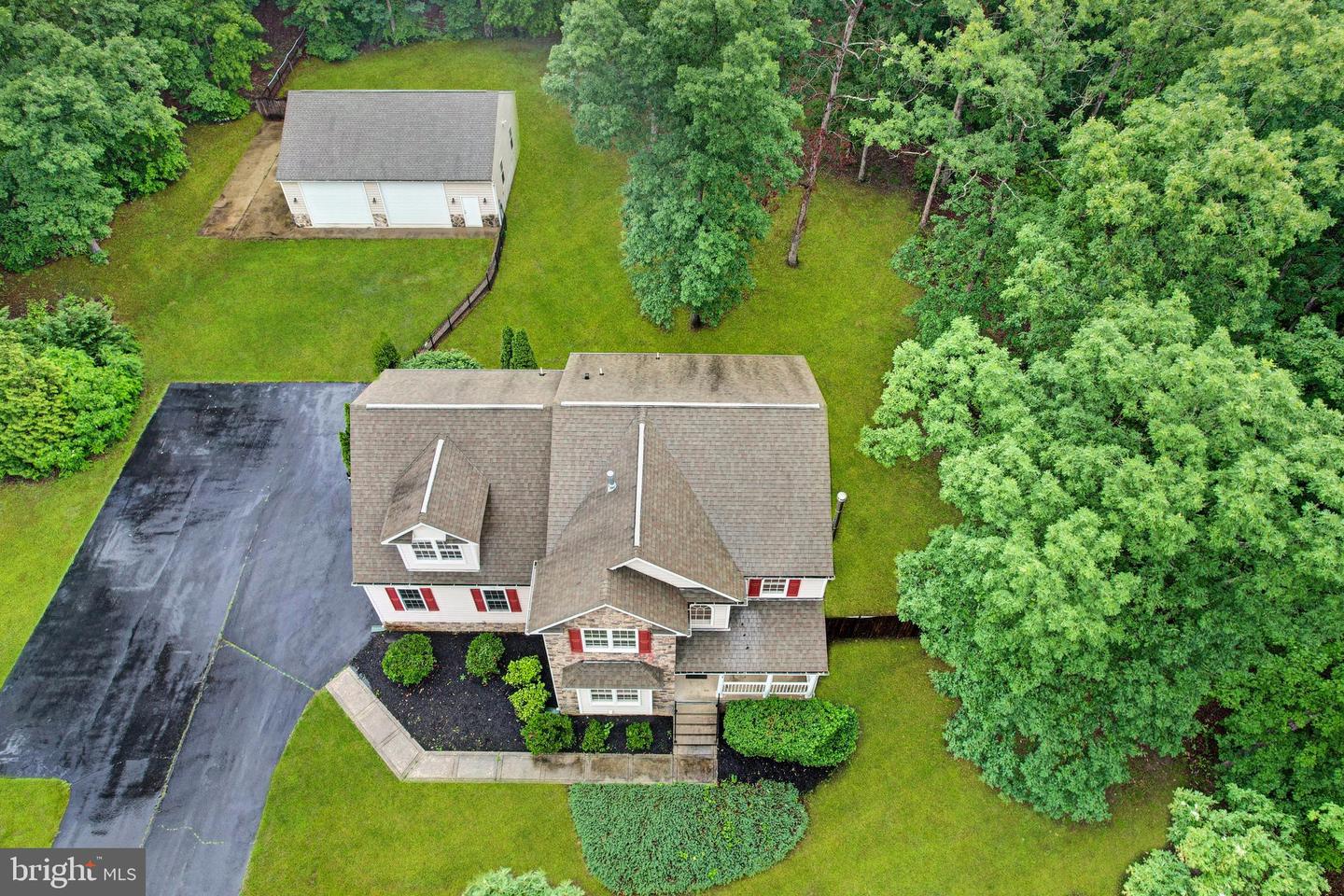 63 TOWN AND COUNTRY DR, FREDERICKSBURG, Virginia 22405, 4 Bedrooms Bedrooms, ,3 BathroomsBathrooms,Residential,For sale,63 TOWN AND COUNTRY DR,VAST2037610 MLS # VAST2037610