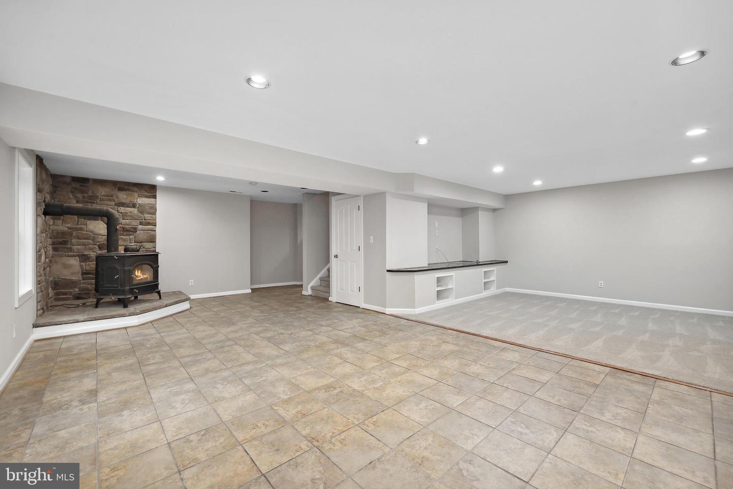 63 TOWN AND COUNTRY DR, FREDERICKSBURG, Virginia 22405, 4 Bedrooms Bedrooms, ,3 BathroomsBathrooms,Residential,For sale,63 TOWN AND COUNTRY DR,VAST2037610 MLS # VAST2037610