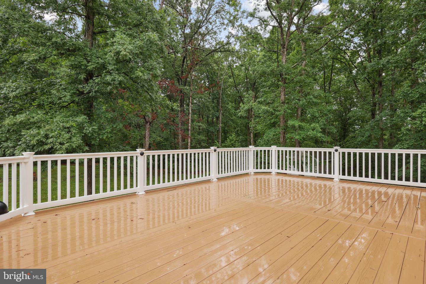 63 TOWN AND COUNTRY DR, FREDERICKSBURG, Virginia 22405, 4 Bedrooms Bedrooms, ,3 BathroomsBathrooms,Residential,For sale,63 TOWN AND COUNTRY DR,VAST2037610 MLS # VAST2037610