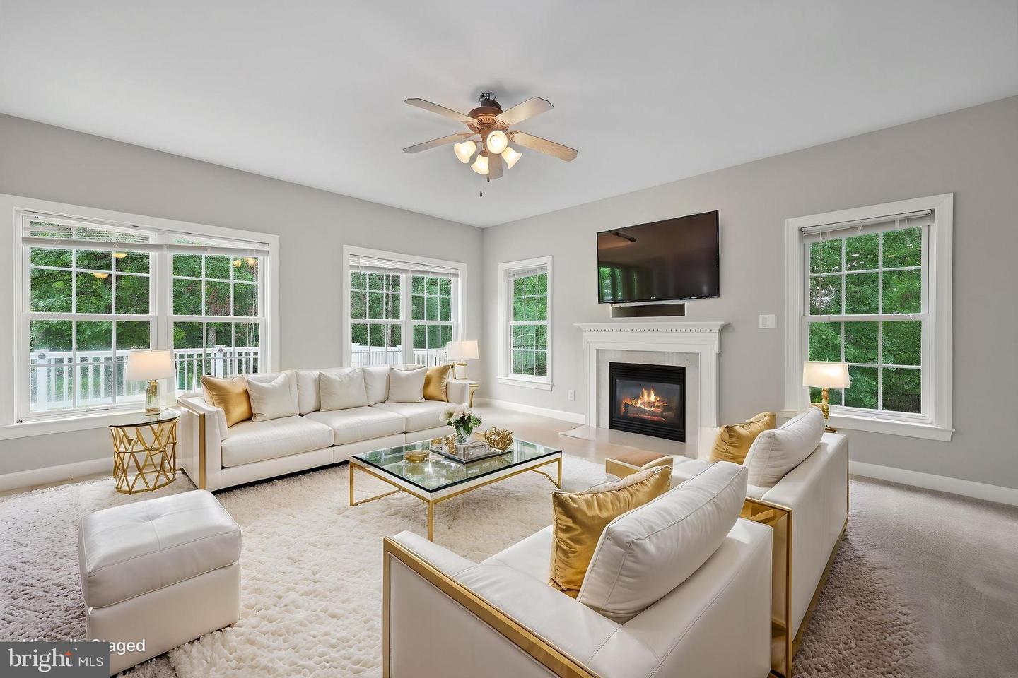63 TOWN AND COUNTRY DR, FREDERICKSBURG, Virginia 22405, 4 Bedrooms Bedrooms, ,3 BathroomsBathrooms,Residential,For sale,63 TOWN AND COUNTRY DR,VAST2037610 MLS # VAST2037610