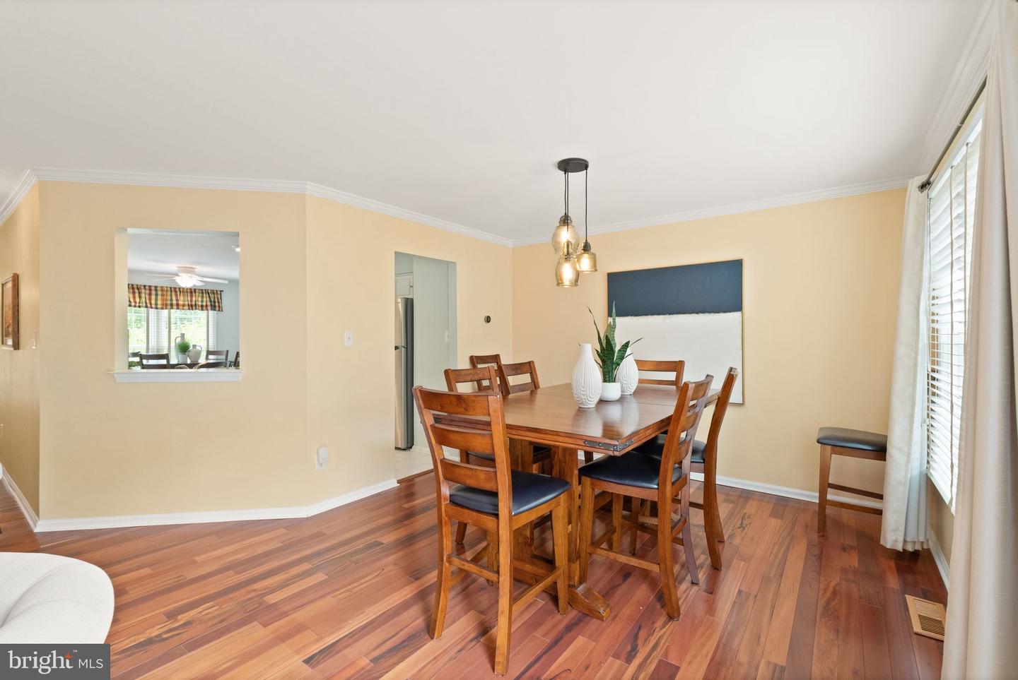 12015 JOHNS PL, FAIRFAX, Virginia 22033, 3 Bedrooms Bedrooms, ,2 BathroomsBathrooms,Residential,For sale,12015 JOHNS PL,VAFX2233590 MLS # VAFX2233590