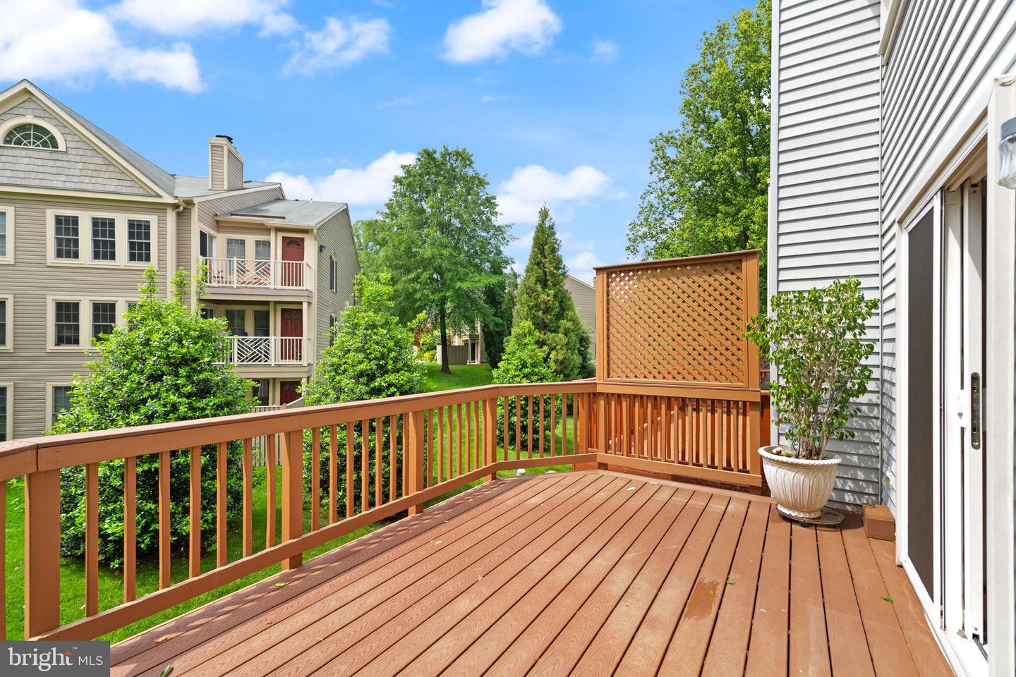 12015 JOHNS PL, FAIRFAX, Virginia 22033, 3 Bedrooms Bedrooms, ,2 BathroomsBathrooms,Residential,For sale,12015 JOHNS PL,VAFX2233590 MLS # VAFX2233590