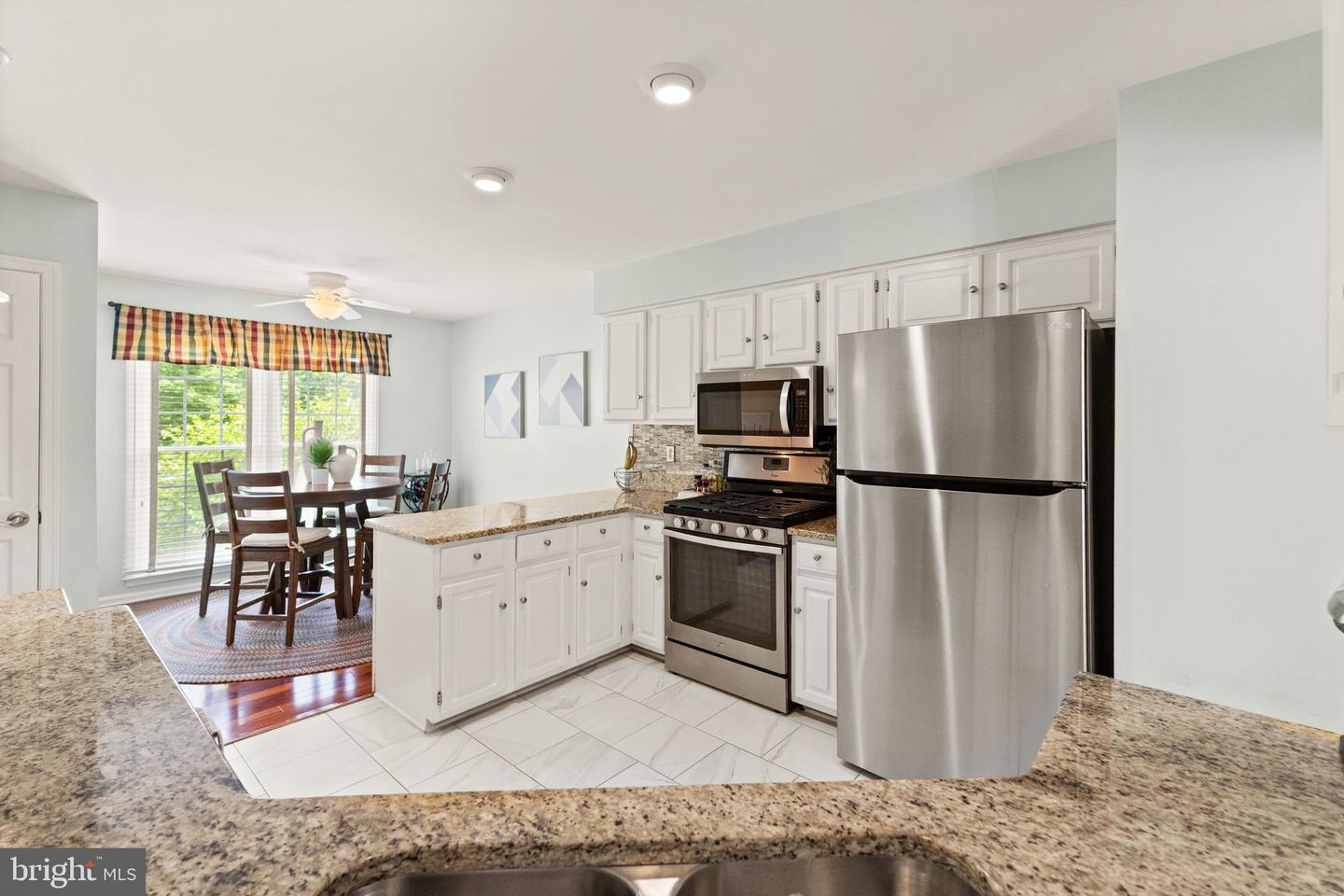 12015 JOHNS PL, FAIRFAX, Virginia 22033, 3 Bedrooms Bedrooms, ,2 BathroomsBathrooms,Residential,For sale,12015 JOHNS PL,VAFX2233590 MLS # VAFX2233590