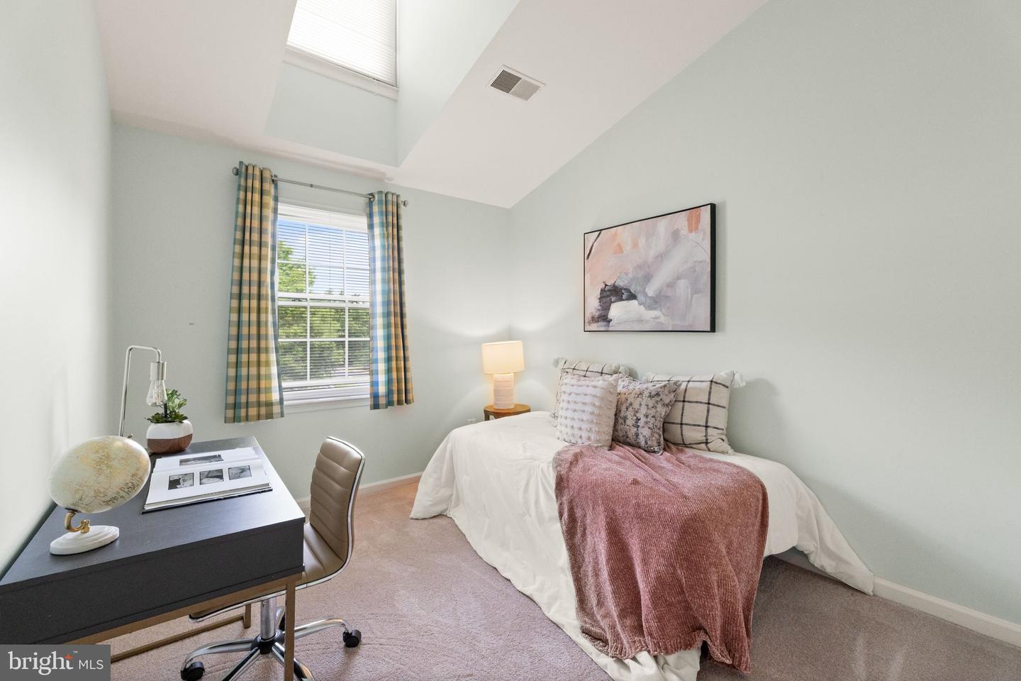 12015 JOHNS PL, FAIRFAX, Virginia 22033, 3 Bedrooms Bedrooms, ,2 BathroomsBathrooms,Residential,For sale,12015 JOHNS PL,VAFX2233590 MLS # VAFX2233590