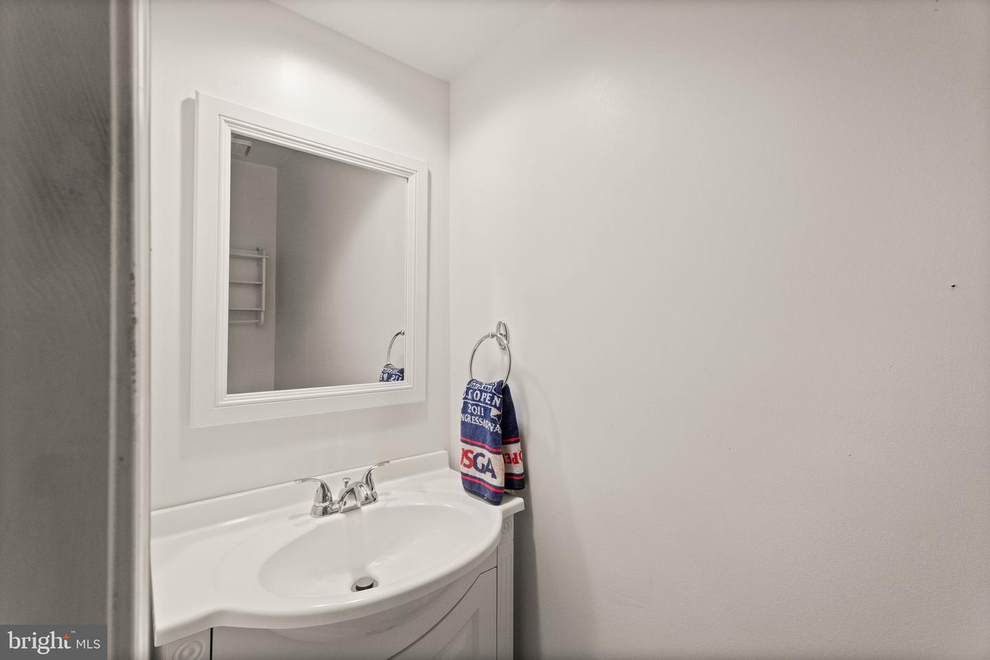 12015 JOHNS PL, FAIRFAX, Virginia 22033, 3 Bedrooms Bedrooms, ,2 BathroomsBathrooms,Residential,For sale,12015 JOHNS PL,VAFX2233590 MLS # VAFX2233590