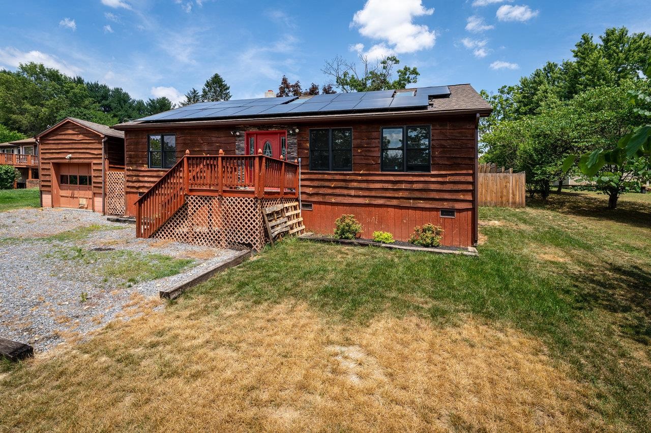264 CEDAR LN, LURAY, Virginia 22835, 2 Bedrooms Bedrooms, ,1 BathroomBathrooms,Residential,264 CEDAR LN,664724 MLS # 664724