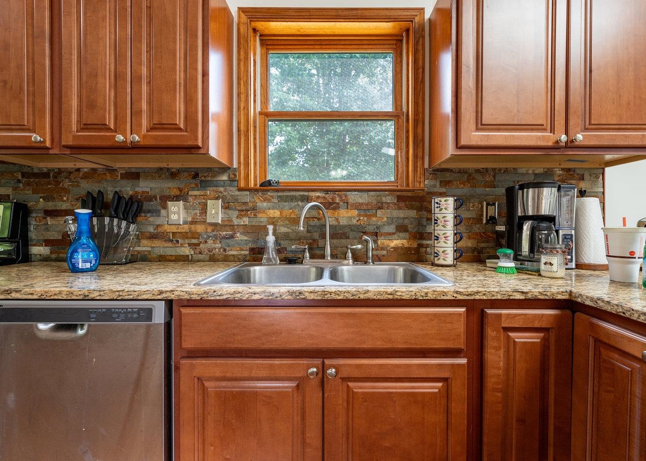 264 CEDAR LN, LURAY, Virginia 22835, 2 Bedrooms Bedrooms, ,1 BathroomBathrooms,Residential,264 CEDAR LN,664724 MLS # 664724
