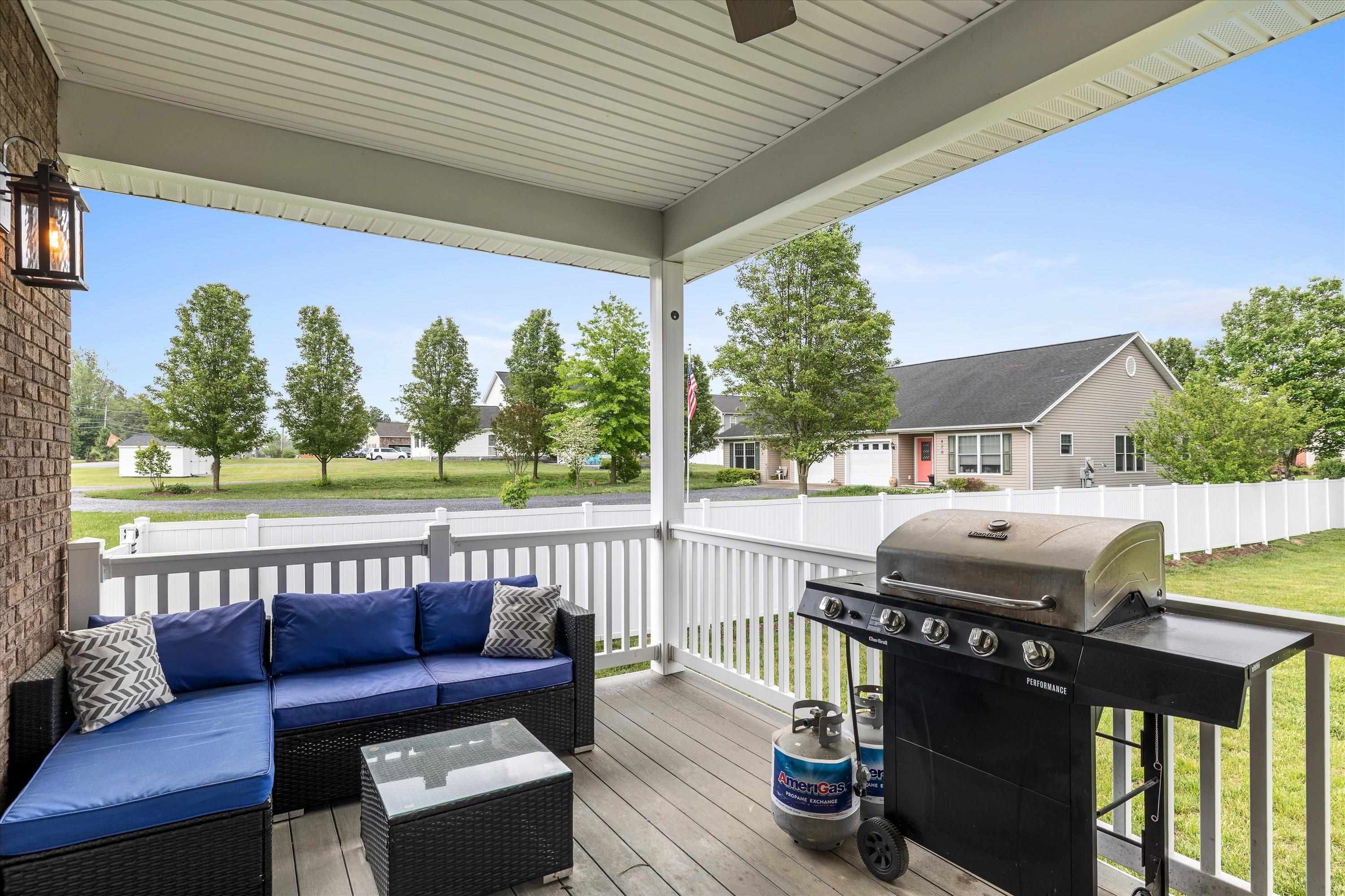 9242 MCGAHEYSVILLE RD, MCGAHEYSVILLE, Virginia 22840, 3 Bedrooms Bedrooms, ,2 BathroomsBathrooms,Residential,9242 MCGAHEYSVILLE RD,664726 MLS # 664726
