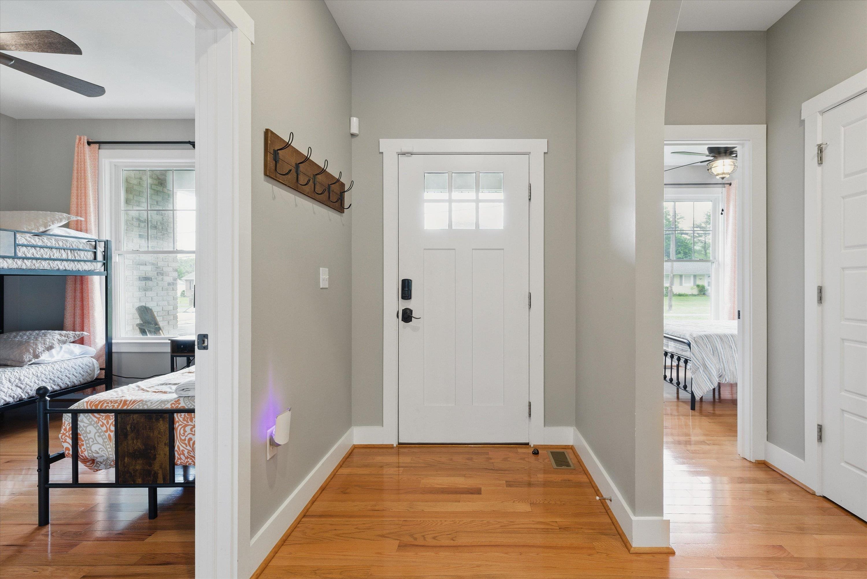 9242 MCGAHEYSVILLE RD, MCGAHEYSVILLE, Virginia 22840, 3 Bedrooms Bedrooms, ,2 BathroomsBathrooms,Residential,9242 MCGAHEYSVILLE RD,664726 MLS # 664726