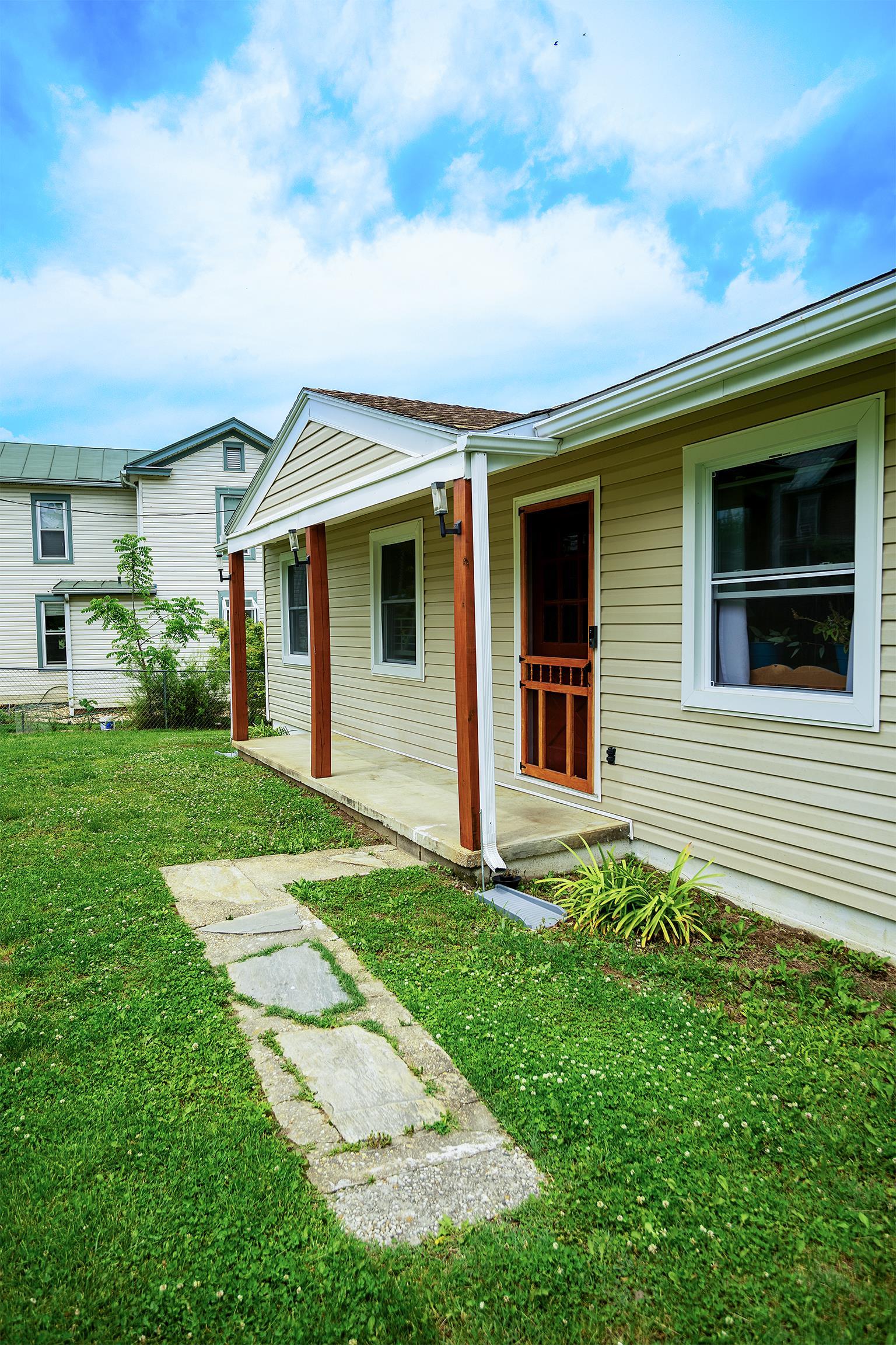 189 MAPLE AVE, TIMBERVILLE, Virginia 22853, 3 Bedrooms Bedrooms, ,1 BathroomBathrooms,Residential,189 MAPLE AVE,664736 MLS # 664736