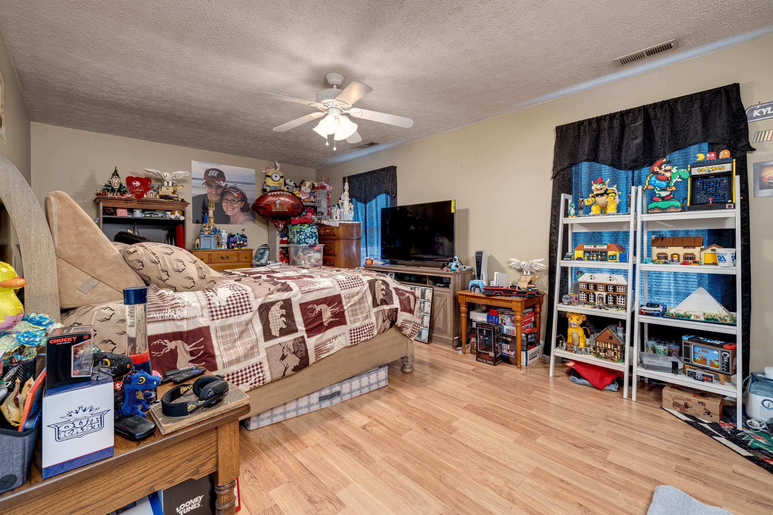 435 WIRT AVE, ELKTON, Virginia 22827, 3 Bedrooms Bedrooms, ,2 BathroomsBathrooms,Residential,435 WIRT AVE,664738 MLS # 664738