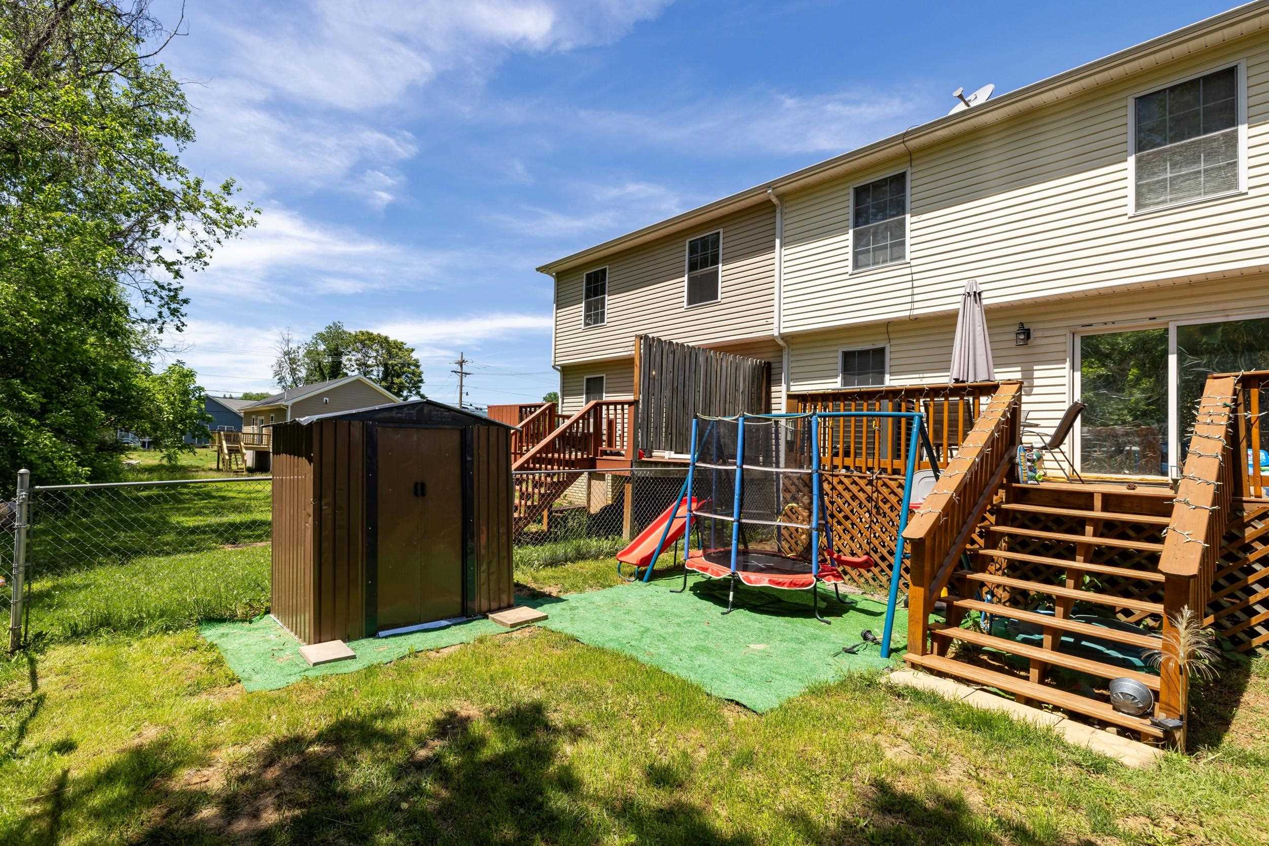 435 WIRT AVE, ELKTON, Virginia 22827, 3 Bedrooms Bedrooms, ,2 BathroomsBathrooms,Residential,435 WIRT AVE,664738 MLS # 664738