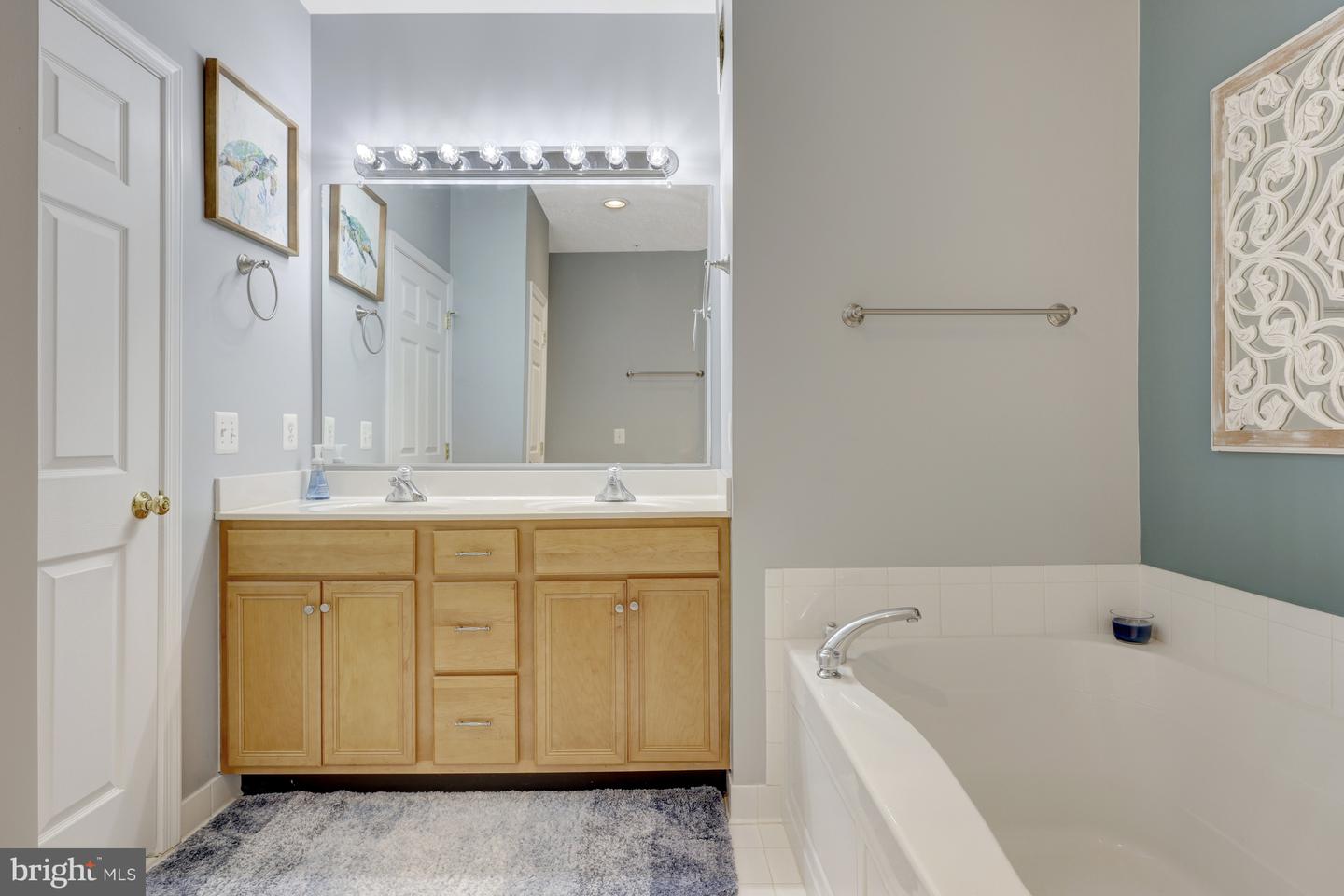 20385 BELMONT PARK TER #102, ASHBURN, Virginia 20147, 2 Bedrooms Bedrooms, ,2 BathroomsBathrooms,Residential,For sale,20385 BELMONT PARK TER #102,VALO2094014 MLS # VALO2094014