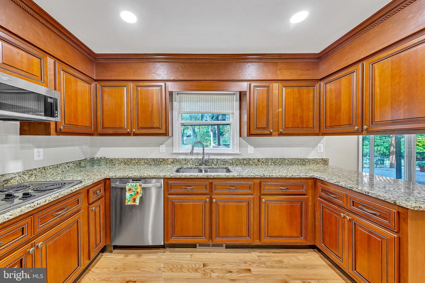 8154 BLANDSFORD DR, MANASSAS, Virginia 20111, 4 Bedrooms Bedrooms, ,2 BathroomsBathrooms,Residential,For sale,8154 BLANDSFORD DR,VAPW2092160 MLS # VAPW2092160