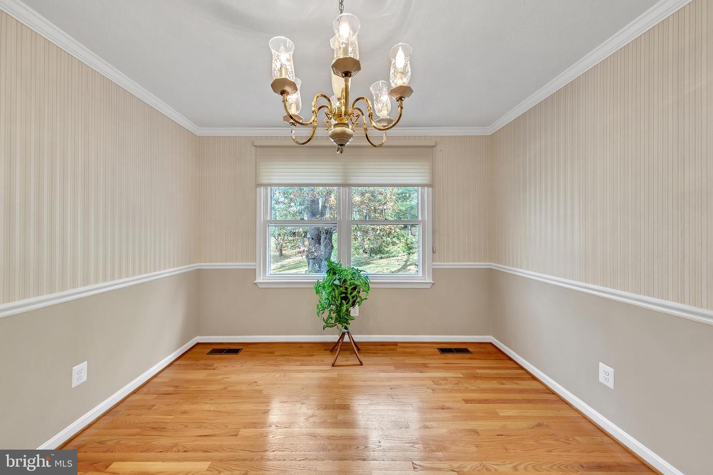 8154 BLANDSFORD DR, MANASSAS, Virginia 20111, 4 Bedrooms Bedrooms, ,2 BathroomsBathrooms,Residential,For sale,8154 BLANDSFORD DR,VAPW2092160 MLS # VAPW2092160