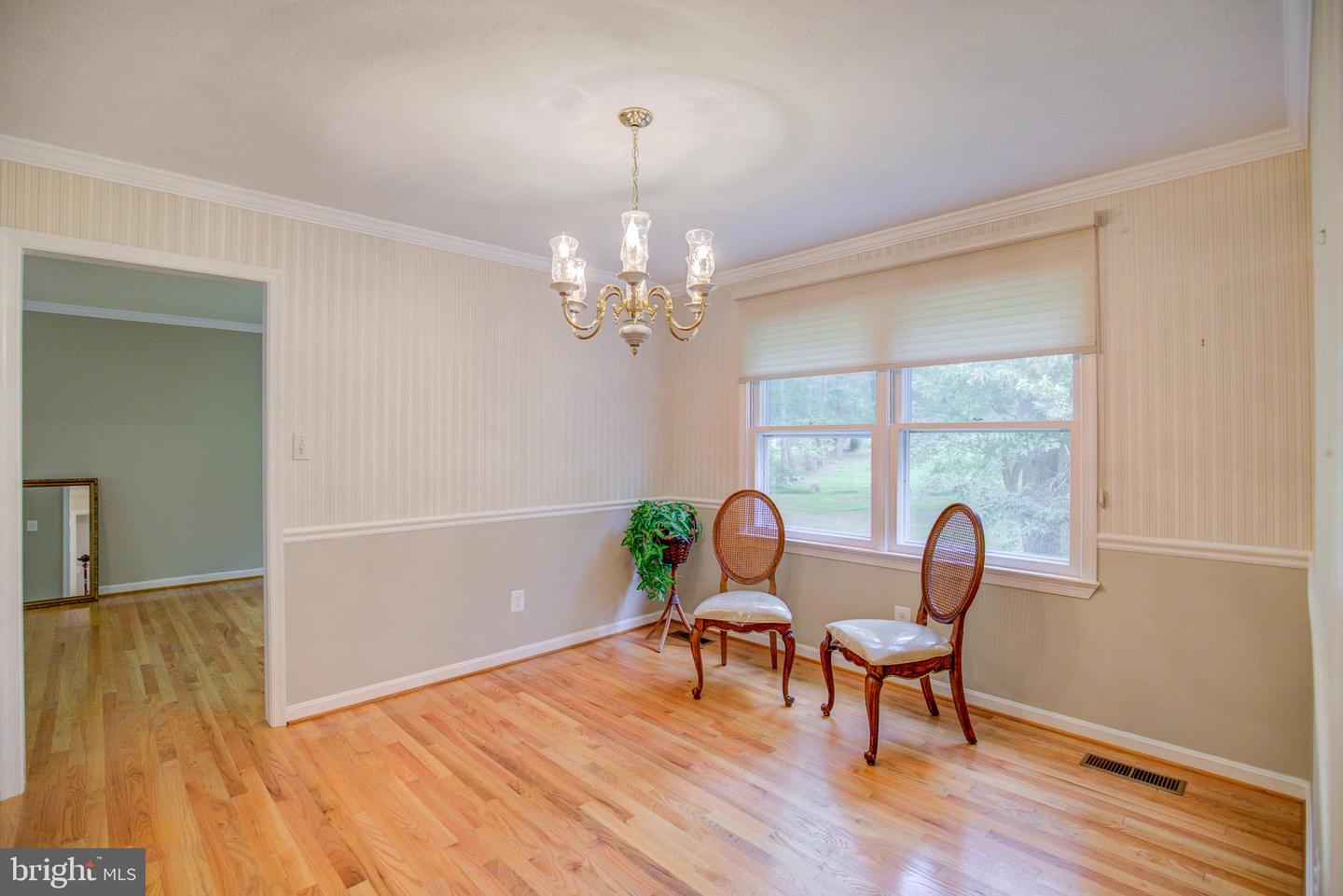 8154 BLANDSFORD DR, MANASSAS, Virginia 20111, 4 Bedrooms Bedrooms, ,2 BathroomsBathrooms,Residential,For sale,8154 BLANDSFORD DR,VAPW2092160 MLS # VAPW2092160