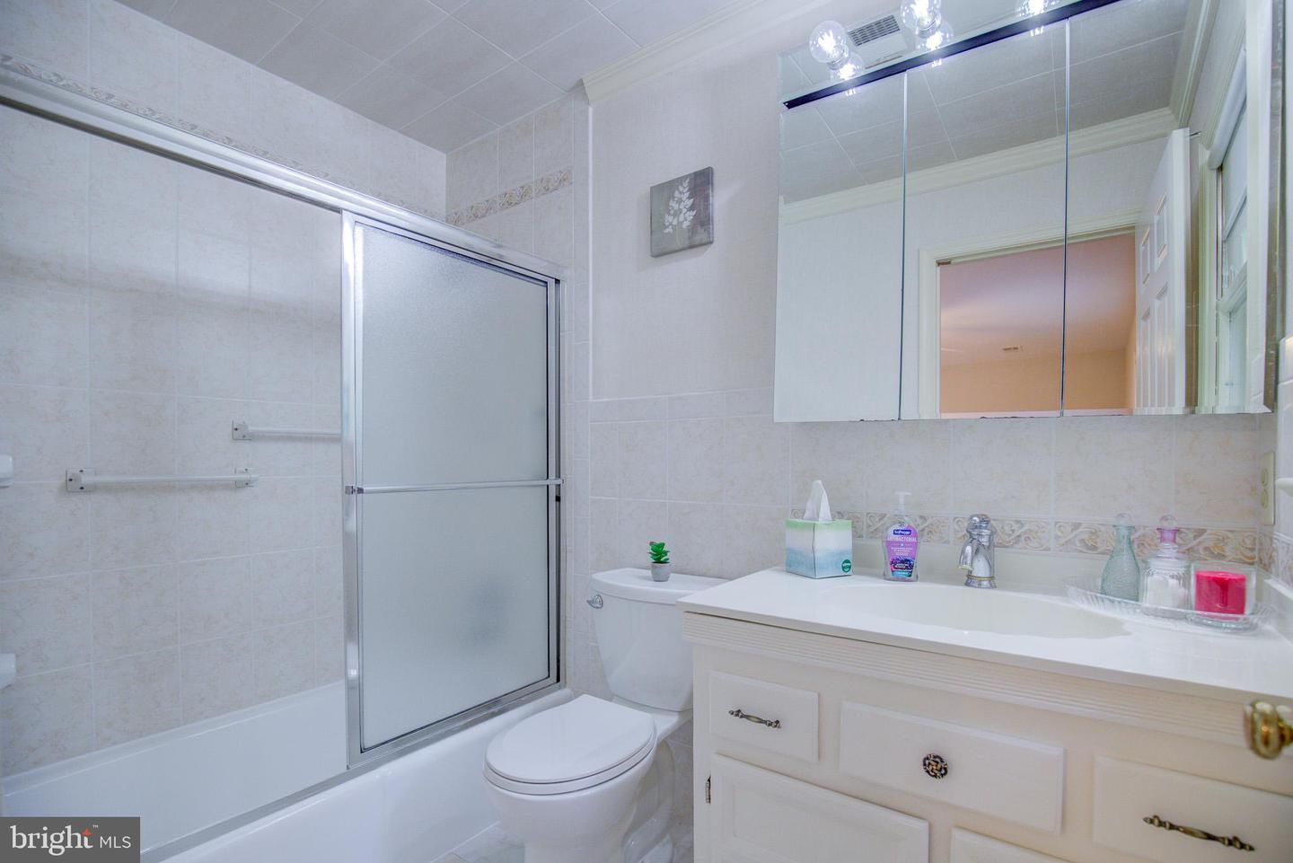 8154 BLANDSFORD DR, MANASSAS, Virginia 20111, 4 Bedrooms Bedrooms, ,2 BathroomsBathrooms,Residential,For sale,8154 BLANDSFORD DR,VAPW2092160 MLS # VAPW2092160