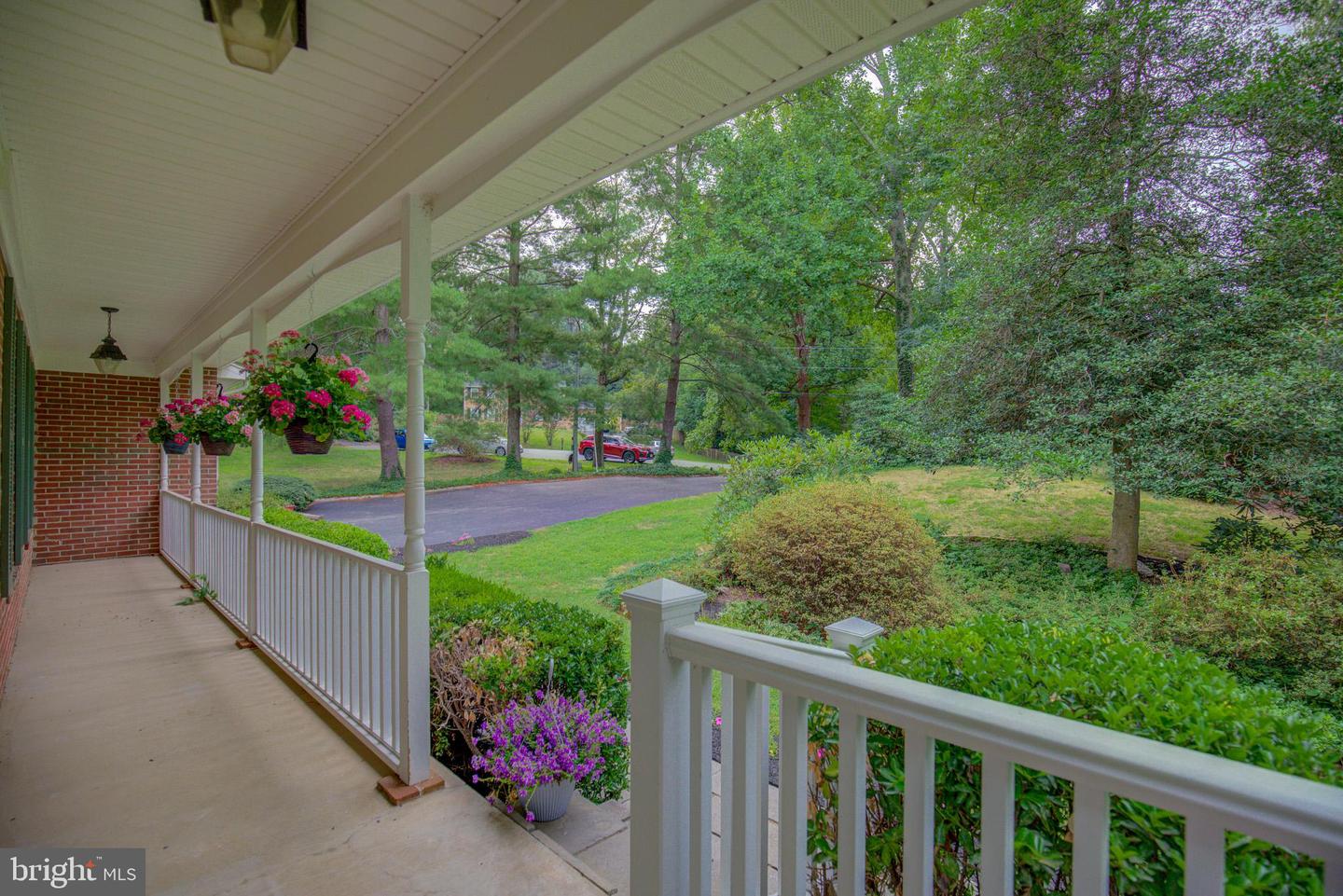 8154 BLANDSFORD DR, MANASSAS, Virginia 20111, 4 Bedrooms Bedrooms, ,2 BathroomsBathrooms,Residential,For sale,8154 BLANDSFORD DR,VAPW2092160 MLS # VAPW2092160