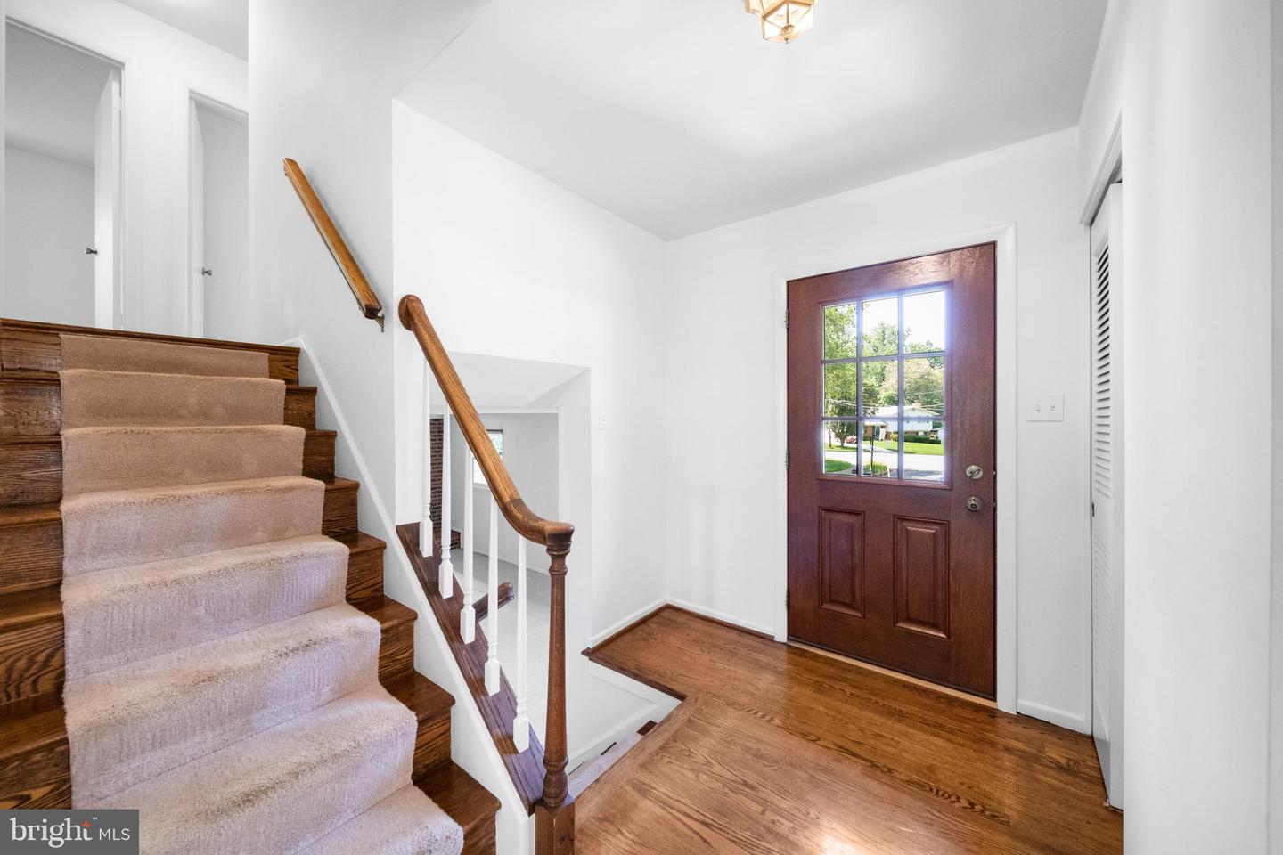 2407 GARNETT CT, VIENNA, Virginia 22180, 5 Bedrooms Bedrooms, ,2 BathroomsBathrooms,Residential,For sale,2407 GARNETT CT,VAFX2234908 MLS # VAFX2234908