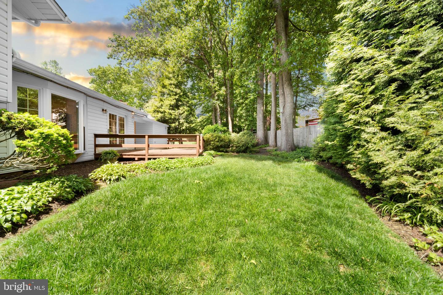 2407 GARNETT CT, VIENNA, Virginia 22180, 5 Bedrooms Bedrooms, ,2 BathroomsBathrooms,Residential,For sale,2407 GARNETT CT,VAFX2234908 MLS # VAFX2234908