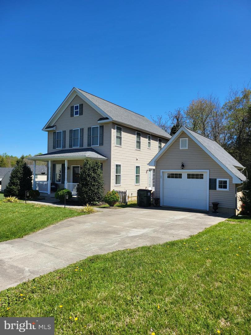 640 CONISTON MANOR DR, GORDONSVILLE, Virginia 22942, 3 Bedrooms Bedrooms, ,2 BathroomsBathrooms,Residential,For sale,640 CONISTON MANOR DR,VAOR2009444 MLS # VAOR2009444