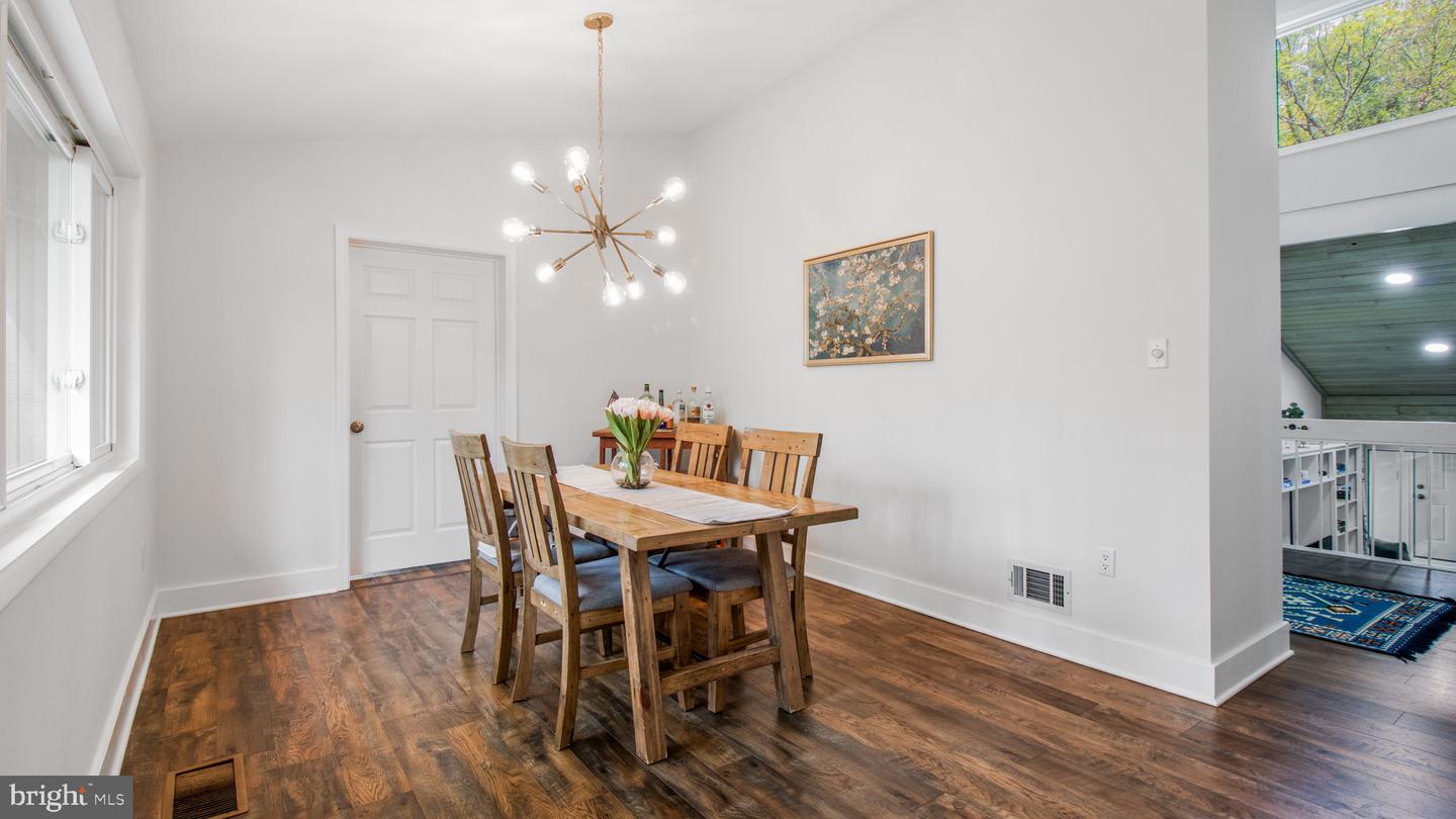 2304 NOVEMBER LN, RESTON, Virginia 20191, 4 Bedrooms Bedrooms, ,3 BathroomsBathrooms,Residential,For sale,2304 NOVEMBER LN,VAFX2235444 MLS # VAFX2235444