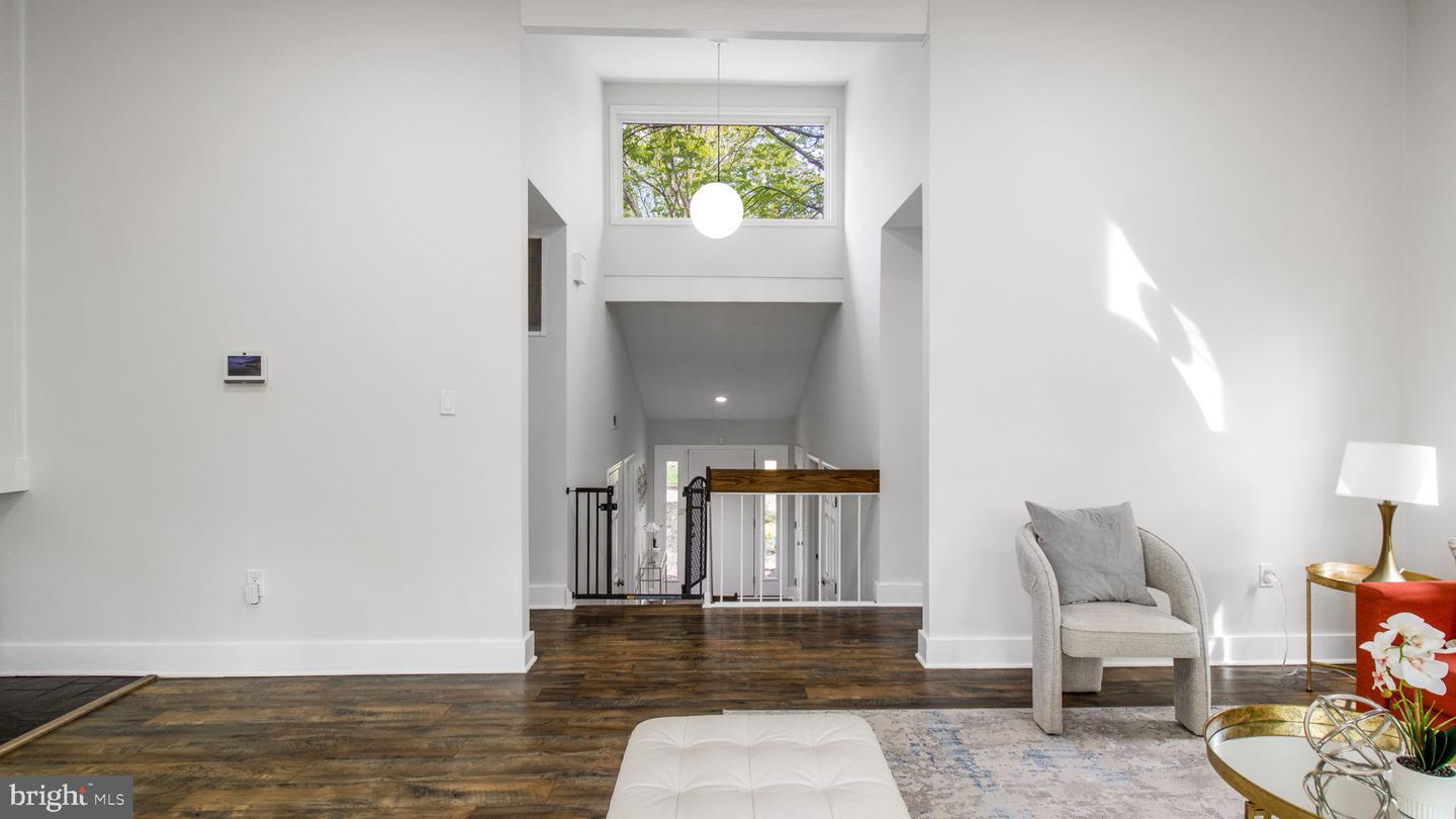 2304 NOVEMBER LN, RESTON, Virginia 20191, 4 Bedrooms Bedrooms, ,3 BathroomsBathrooms,Residential,For sale,2304 NOVEMBER LN,VAFX2235444 MLS # VAFX2235444