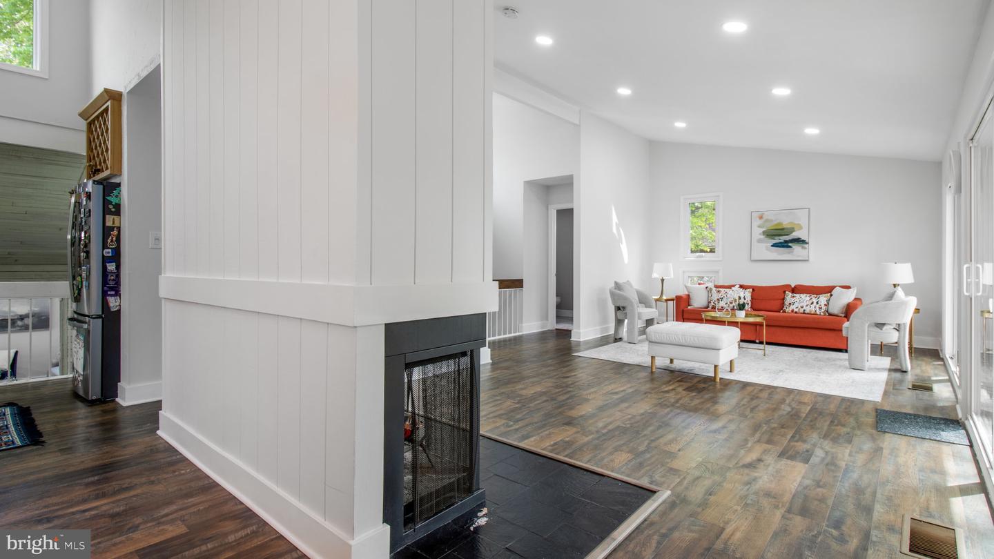 2304 NOVEMBER LN, RESTON, Virginia 20191, 4 Bedrooms Bedrooms, ,3 BathroomsBathrooms,Residential,For sale,2304 NOVEMBER LN,VAFX2235444 MLS # VAFX2235444