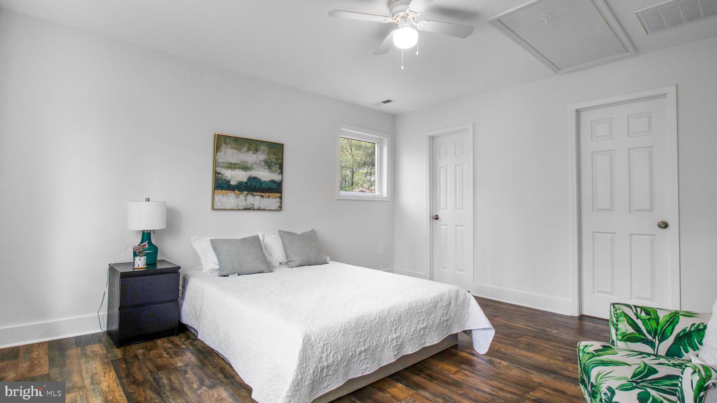 2304 NOVEMBER LN, RESTON, Virginia 20191, 4 Bedrooms Bedrooms, ,3 BathroomsBathrooms,Residential,For sale,2304 NOVEMBER LN,VAFX2235444 MLS # VAFX2235444