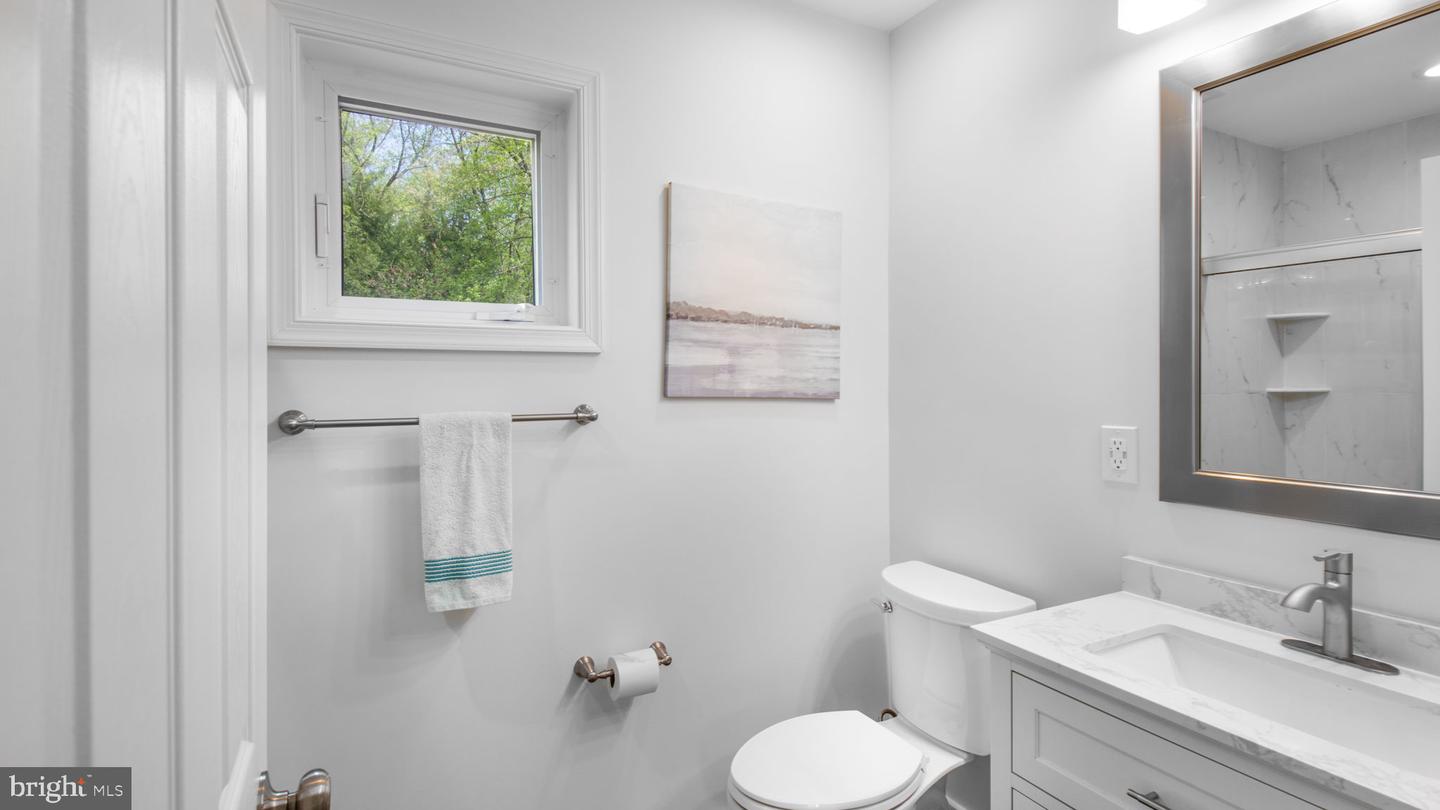 2304 NOVEMBER LN, RESTON, Virginia 20191, 4 Bedrooms Bedrooms, ,3 BathroomsBathrooms,Residential,For sale,2304 NOVEMBER LN,VAFX2235444 MLS # VAFX2235444