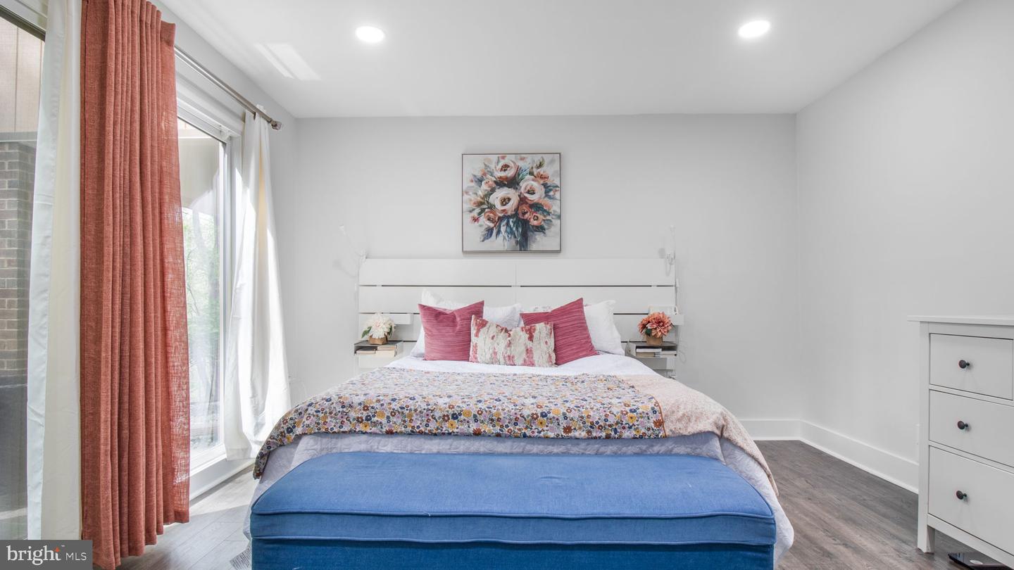 2304 NOVEMBER LN, RESTON, Virginia 20191, 4 Bedrooms Bedrooms, ,3 BathroomsBathrooms,Residential,For sale,2304 NOVEMBER LN,VAFX2235444 MLS # VAFX2235444