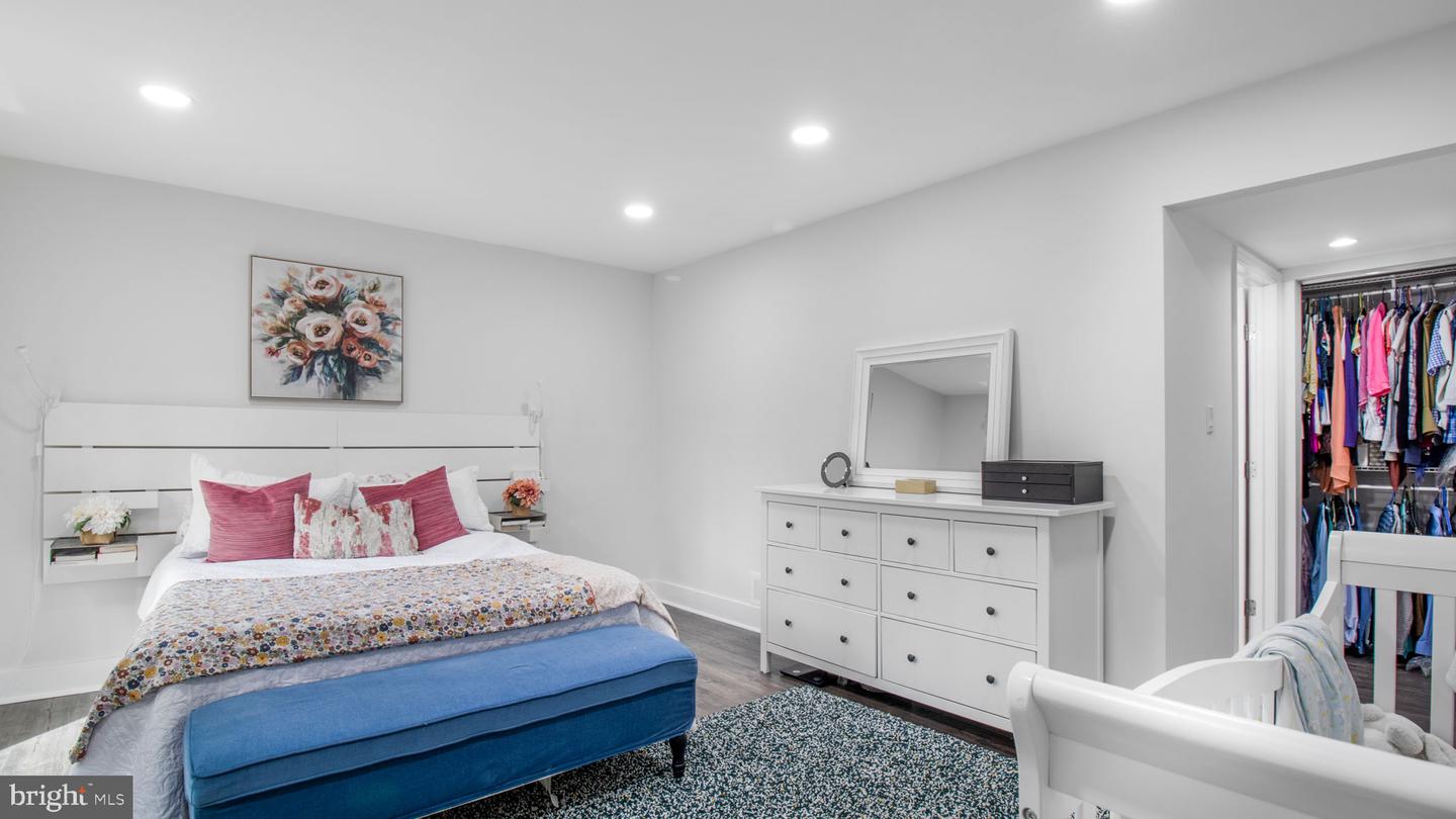 2304 NOVEMBER LN, RESTON, Virginia 20191, 4 Bedrooms Bedrooms, ,3 BathroomsBathrooms,Residential,For sale,2304 NOVEMBER LN,VAFX2235444 MLS # VAFX2235444