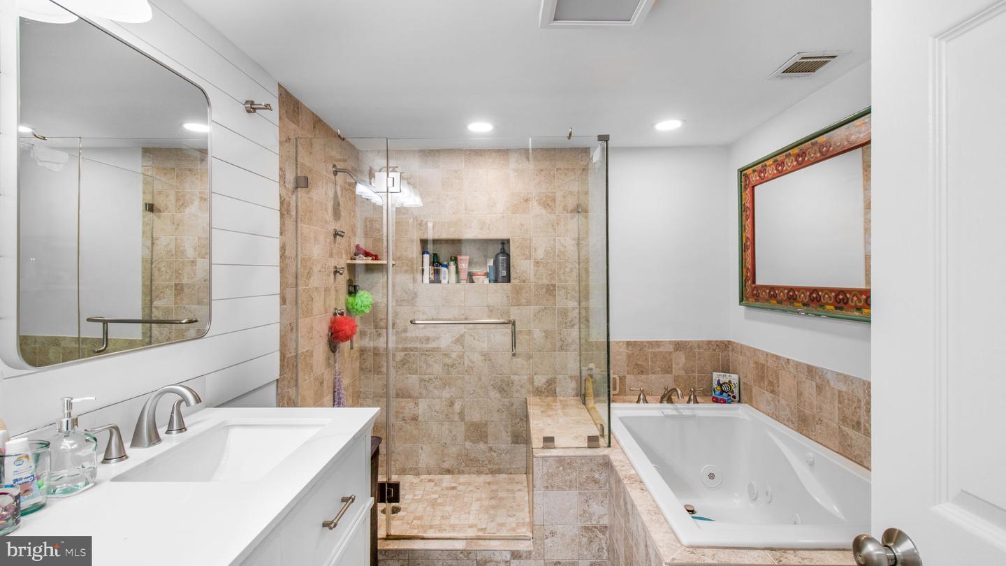 2304 NOVEMBER LN, RESTON, Virginia 20191, 4 Bedrooms Bedrooms, ,3 BathroomsBathrooms,Residential,For sale,2304 NOVEMBER LN,VAFX2235444 MLS # VAFX2235444