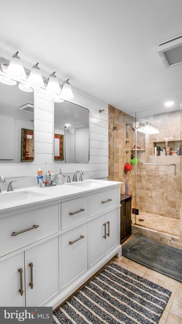 2304 NOVEMBER LN, RESTON, Virginia 20191, 4 Bedrooms Bedrooms, ,3 BathroomsBathrooms,Residential,For sale,2304 NOVEMBER LN,VAFX2235444 MLS # VAFX2235444