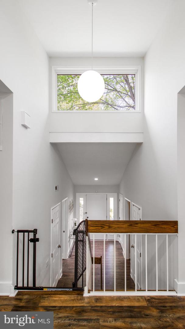 2304 NOVEMBER LN, RESTON, Virginia 20191, 4 Bedrooms Bedrooms, ,3 BathroomsBathrooms,Residential,For sale,2304 NOVEMBER LN,VAFX2235444 MLS # VAFX2235444