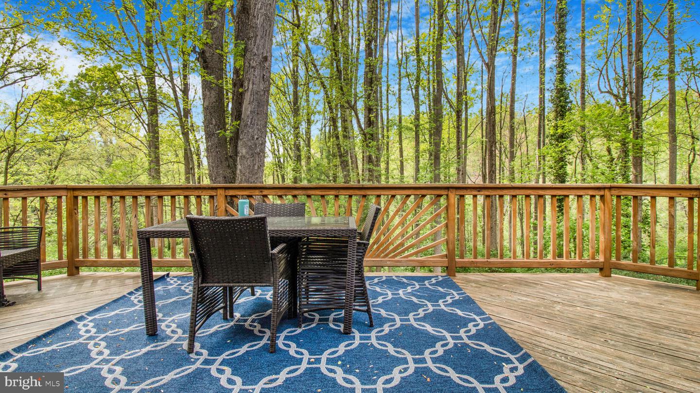 2304 NOVEMBER LN, RESTON, Virginia 20191, 4 Bedrooms Bedrooms, ,3 BathroomsBathrooms,Residential,For sale,2304 NOVEMBER LN,VAFX2235444 MLS # VAFX2235444