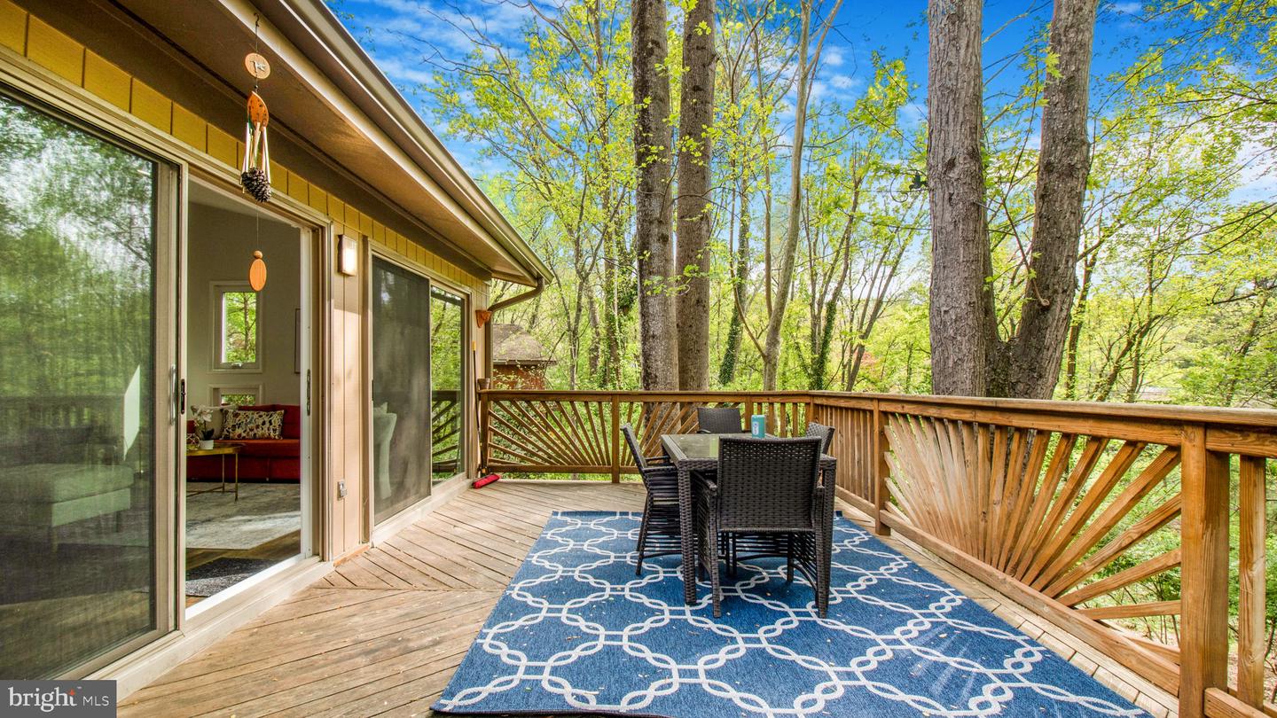 2304 NOVEMBER LN, RESTON, Virginia 20191, 4 Bedrooms Bedrooms, ,3 BathroomsBathrooms,Residential,For sale,2304 NOVEMBER LN,VAFX2235444 MLS # VAFX2235444