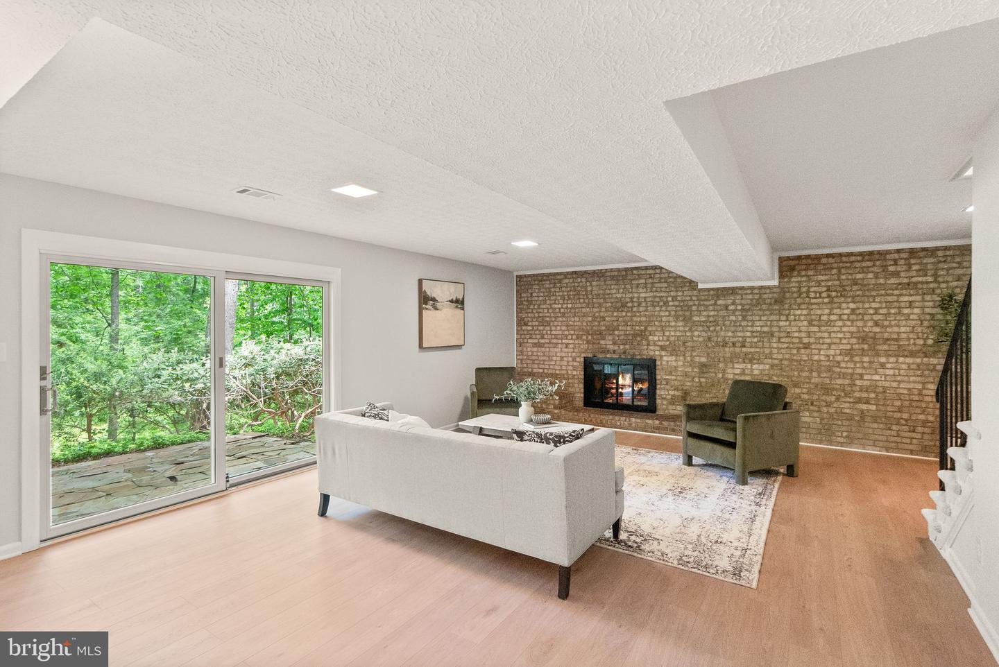 2500 PEGASUS LN, RESTON, Virginia 20191, 5 Bedrooms Bedrooms, 15 Rooms Rooms,3 BathroomsBathrooms,Residential,For sale,2500 PEGASUS LN,VAFX2235480 MLS # VAFX2235480