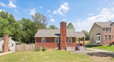 4101 WOODLAND RD, ANNANDALE, Virginia 22003, 4 Bedrooms Bedrooms, ,2 BathroomsBathrooms,Residential,For sale,4101 WOODLAND RD,VAFX2237462 MLS # VAFX2237462