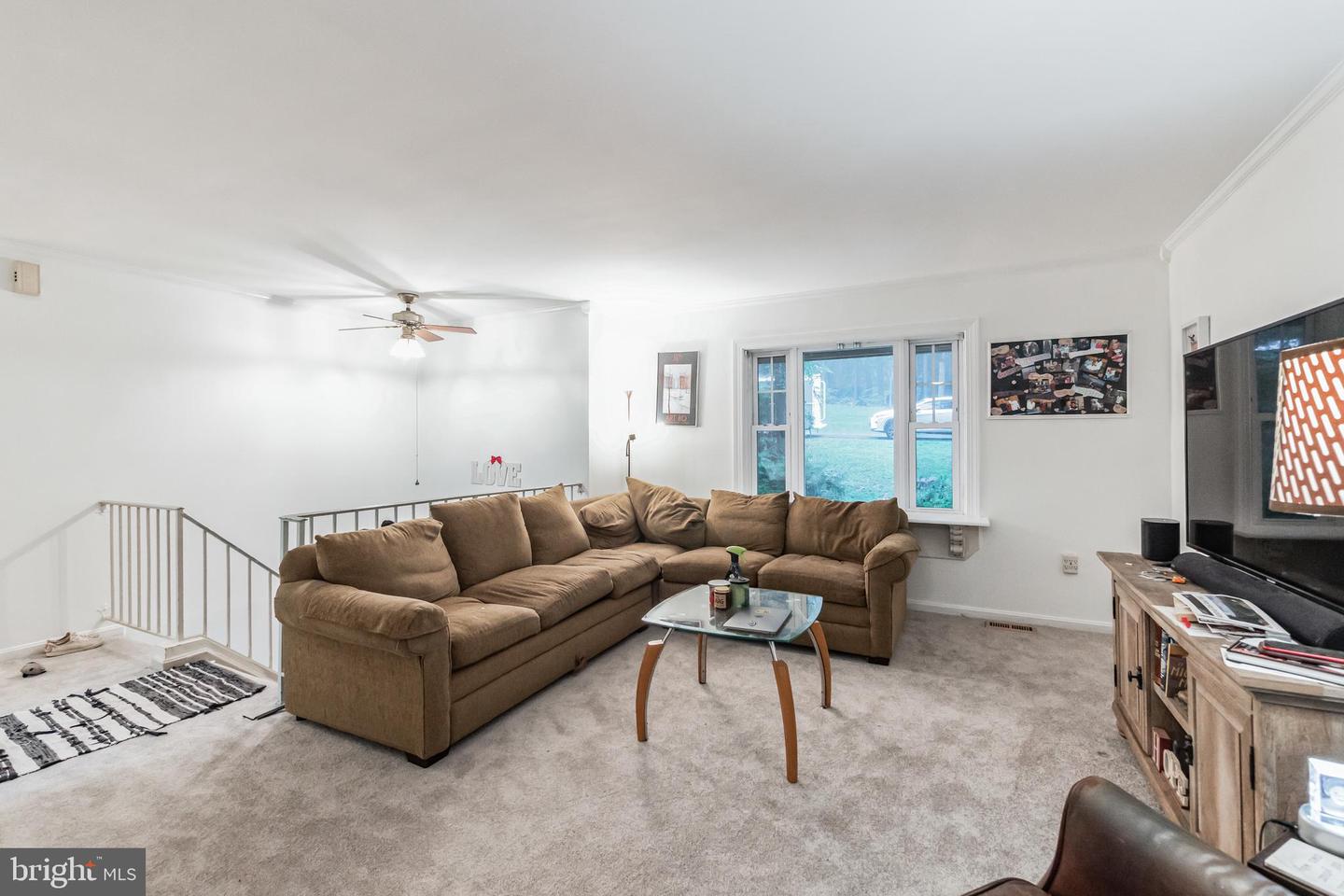 11039 TIMBERVIEW DR, MANASSAS, Virginia 20111, 4 Bedrooms Bedrooms, ,3 BathroomsBathrooms,Residential,For sale,11039 TIMBERVIEW DR,VAPW2093700 MLS # VAPW2093700