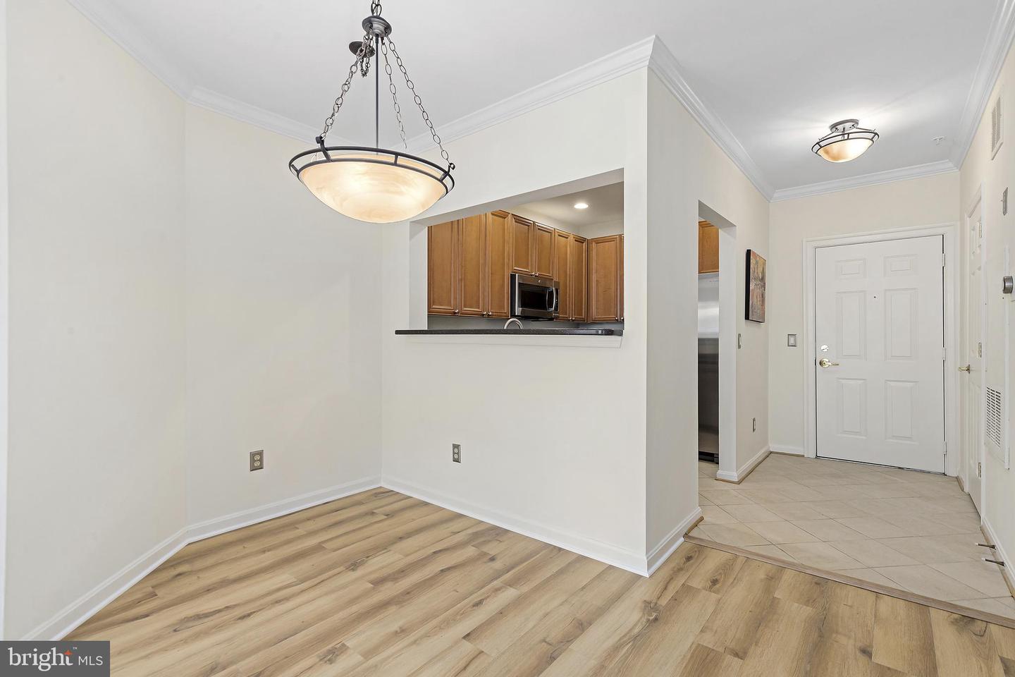 4950 BRENMAN PARK DR #203, ALEXANDRIA, Virginia 22304, 1 Bedroom Bedrooms, ,1 BathroomBathrooms,Residential,For sale,4950 BRENMAN PARK DR #203,VAAX2045030 MLS # VAAX2045030