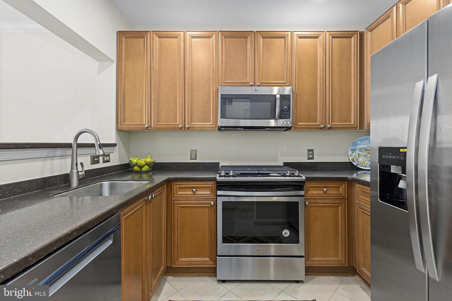 4950 BRENMAN PARK DR #203, ALEXANDRIA, Virginia 22304, 1 Bedroom Bedrooms, ,1 BathroomBathrooms,Residential,For sale,4950 BRENMAN PARK DR #203,VAAX2045030 MLS # VAAX2045030