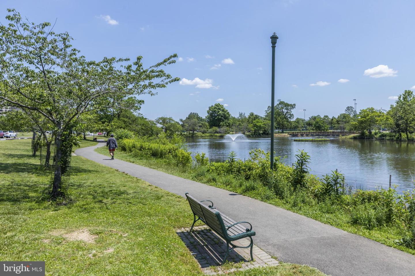4950 BRENMAN PARK DR #203, ALEXANDRIA, Virginia 22304, 1 Bedroom Bedrooms, ,1 BathroomBathrooms,Residential,For sale,4950 BRENMAN PARK DR #203,VAAX2045030 MLS # VAAX2045030