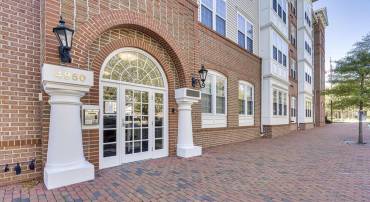 4950 BRENMAN PARK DR #203, ALEXANDRIA, Virginia 22304, 1 Bedroom Bedrooms, ,1 BathroomBathrooms,Residential,For sale,4950 BRENMAN PARK DR #203,VAAX2045030 MLS # VAAX2045030