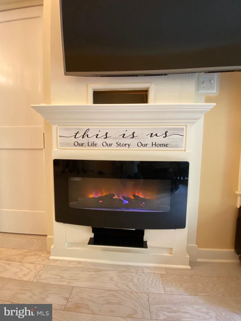 7596 A LAKESIDE VILLAGE DR, FALLS CHURCH, Virginia 22042, 1 Bedroom Bedrooms, ,1 BathroomBathrooms,Residential,For sale,7596 A LAKESIDE VILLAGE DR,VAFX2239020 MLS # VAFX2239020