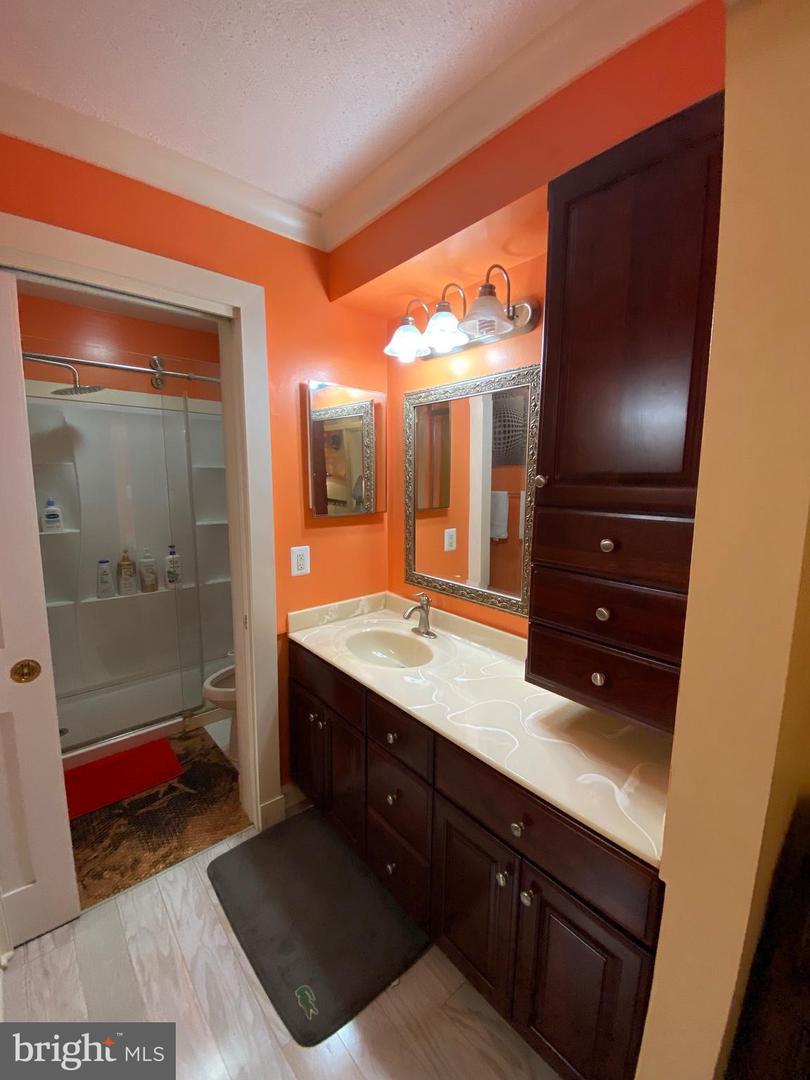 7596 A LAKESIDE VILLAGE DR, FALLS CHURCH, Virginia 22042, 1 Bedroom Bedrooms, ,1 BathroomBathrooms,Residential,For sale,7596 A LAKESIDE VILLAGE DR,VAFX2239020 MLS # VAFX2239020