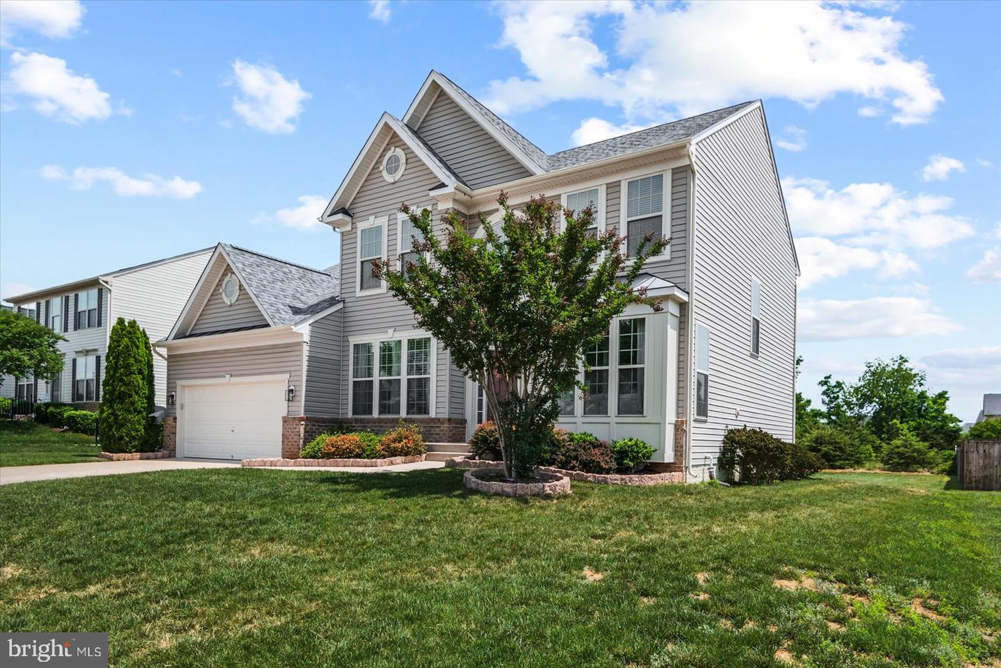 10607 ASPEN HIGHLANDS DR, SPOTSYLVANIA, Virginia 22553, 5 Bedrooms Bedrooms, ,3 BathroomsBathrooms,Residential,For sale,10607 ASPEN HIGHLANDS DR,VASP2032894 MLS # VASP2032894
