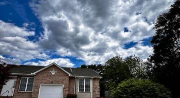 331 LORA DR, WOODSTOCK, Virginia 22664, 2 Bedrooms Bedrooms, ,2 BathroomsBathrooms,Residential,For sale,331 LORA DR,VASH2011410 MLS # VASH2011410